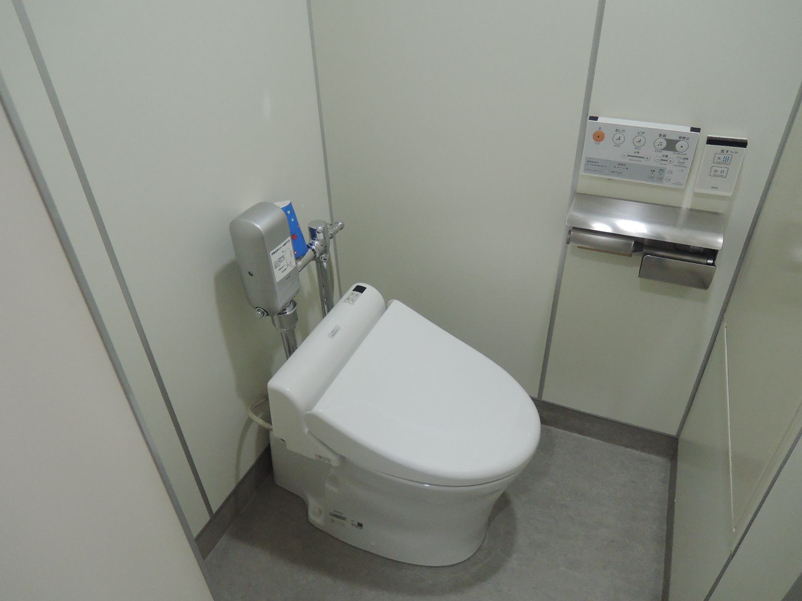 個室トイレ