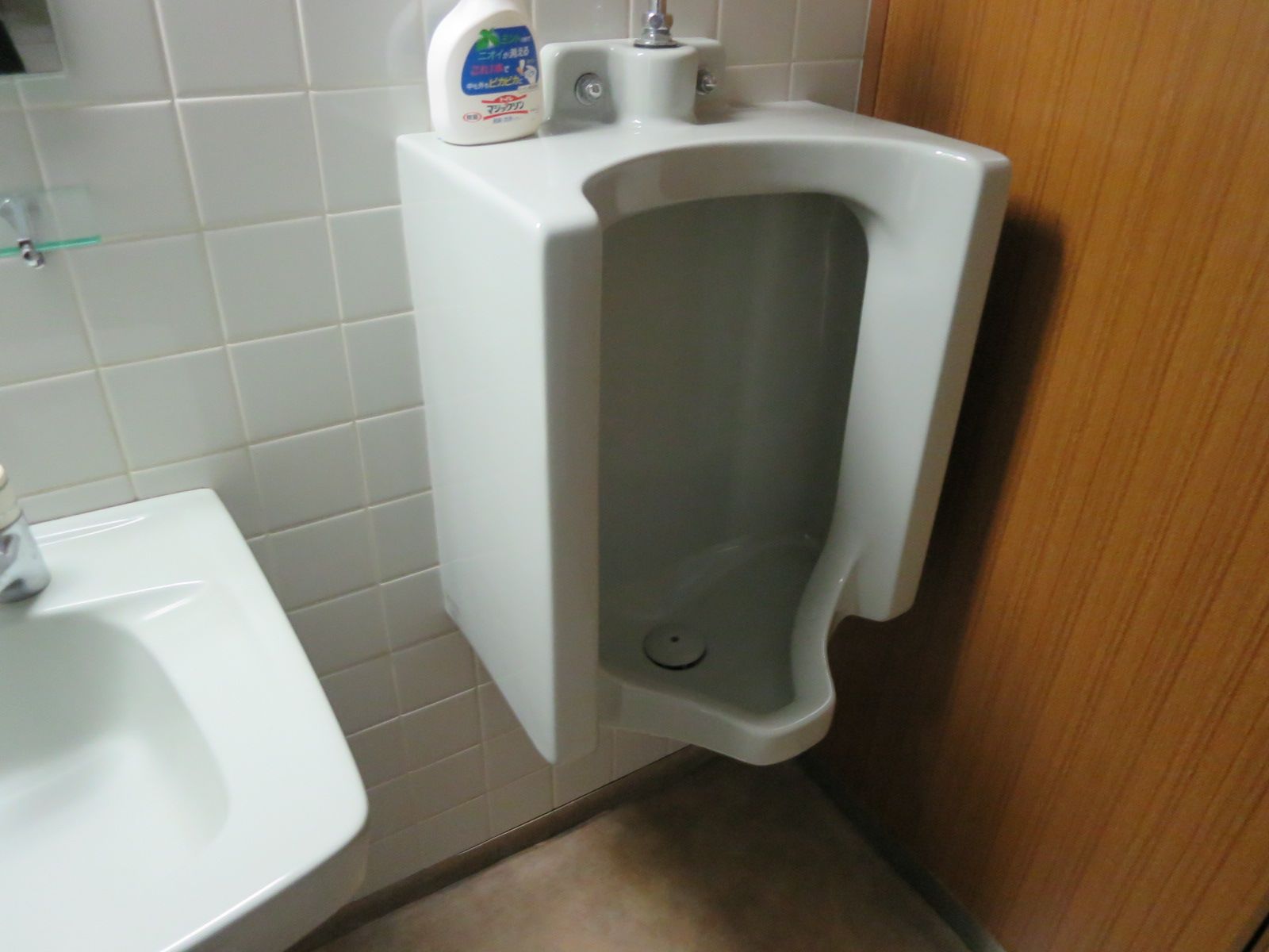 男性用トイレ