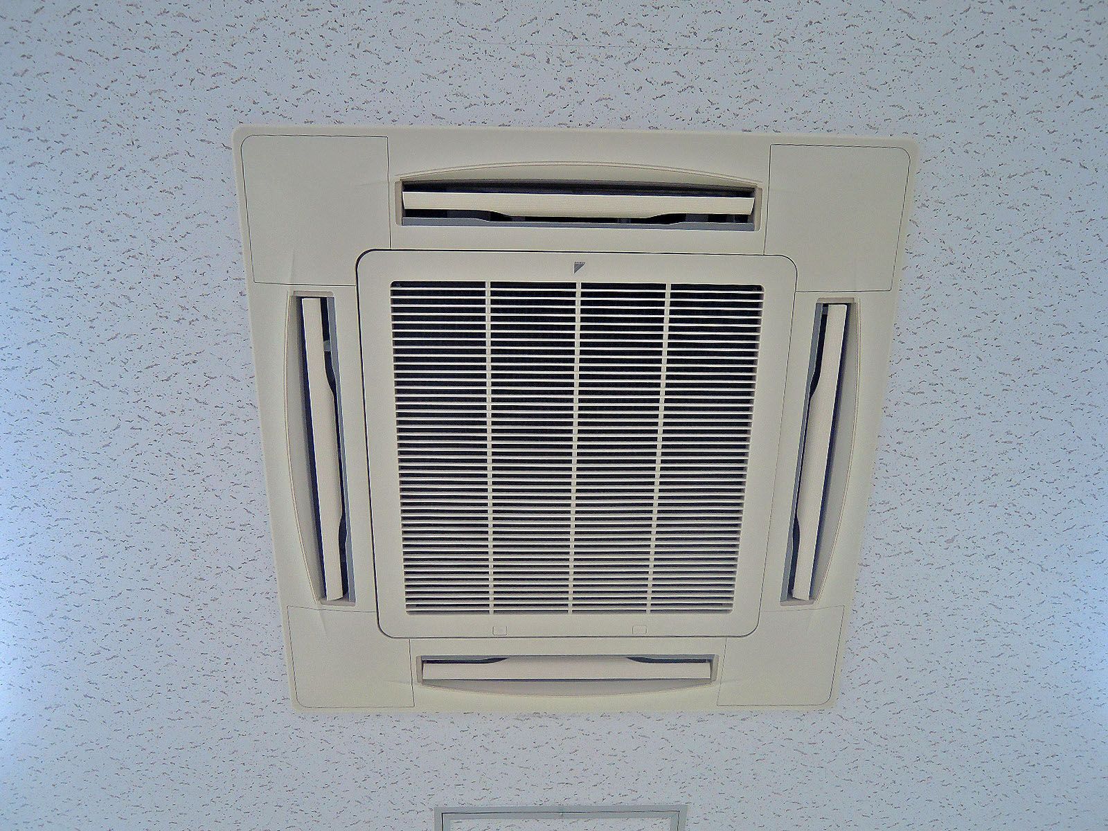 空調