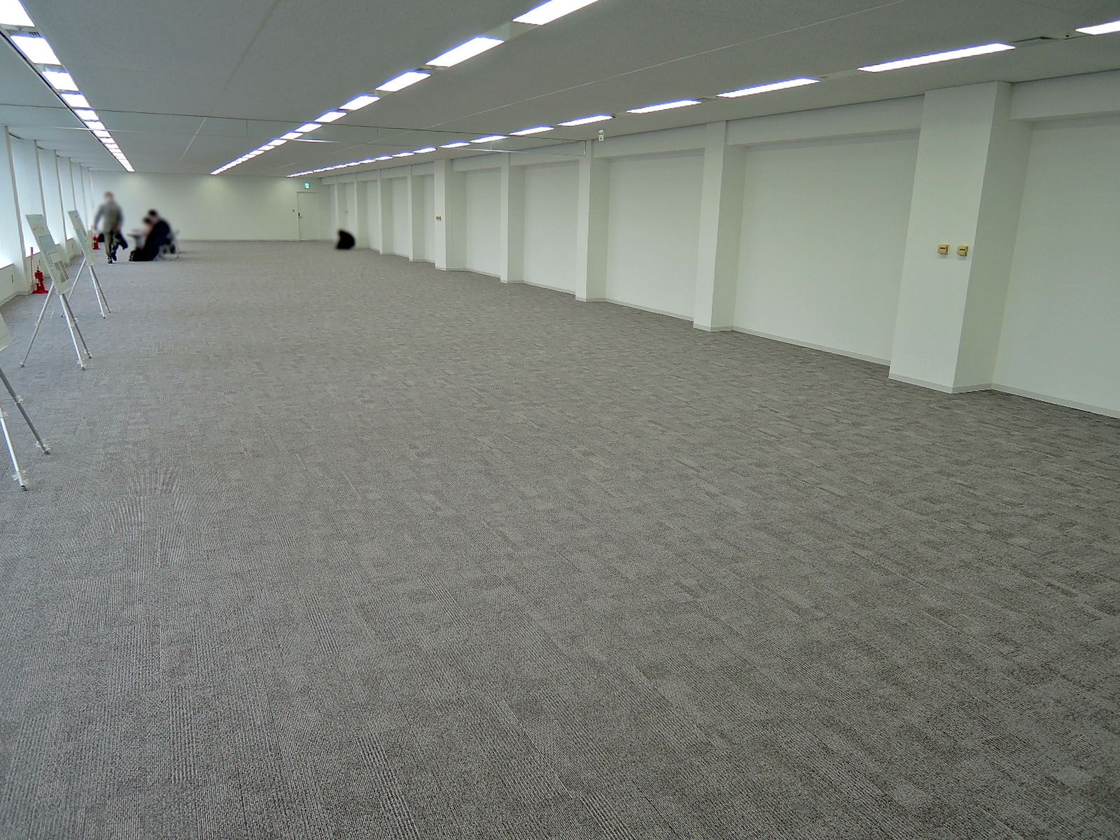オフィス室内参考画像
