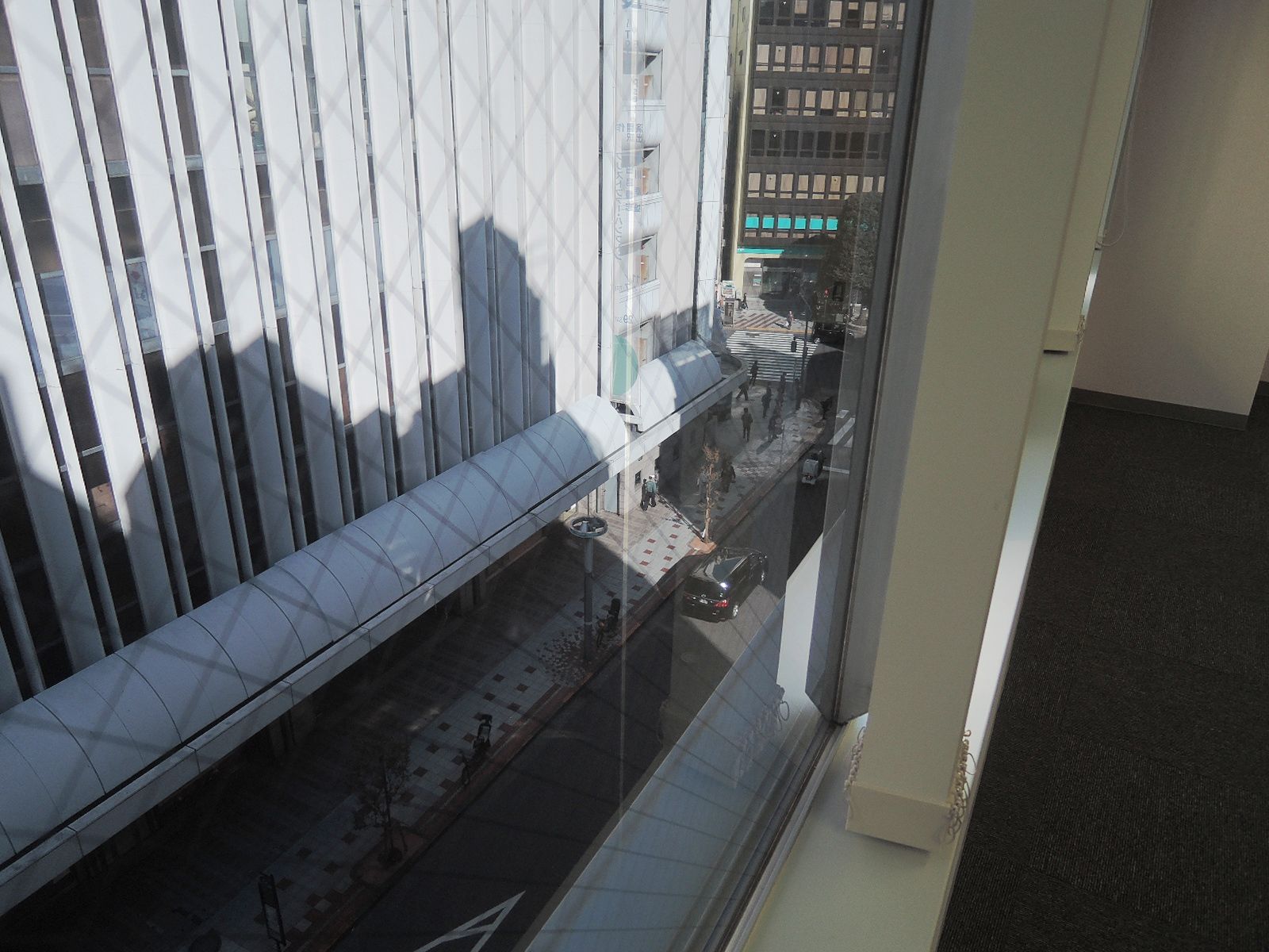 すぐ目の前には東急百貨店