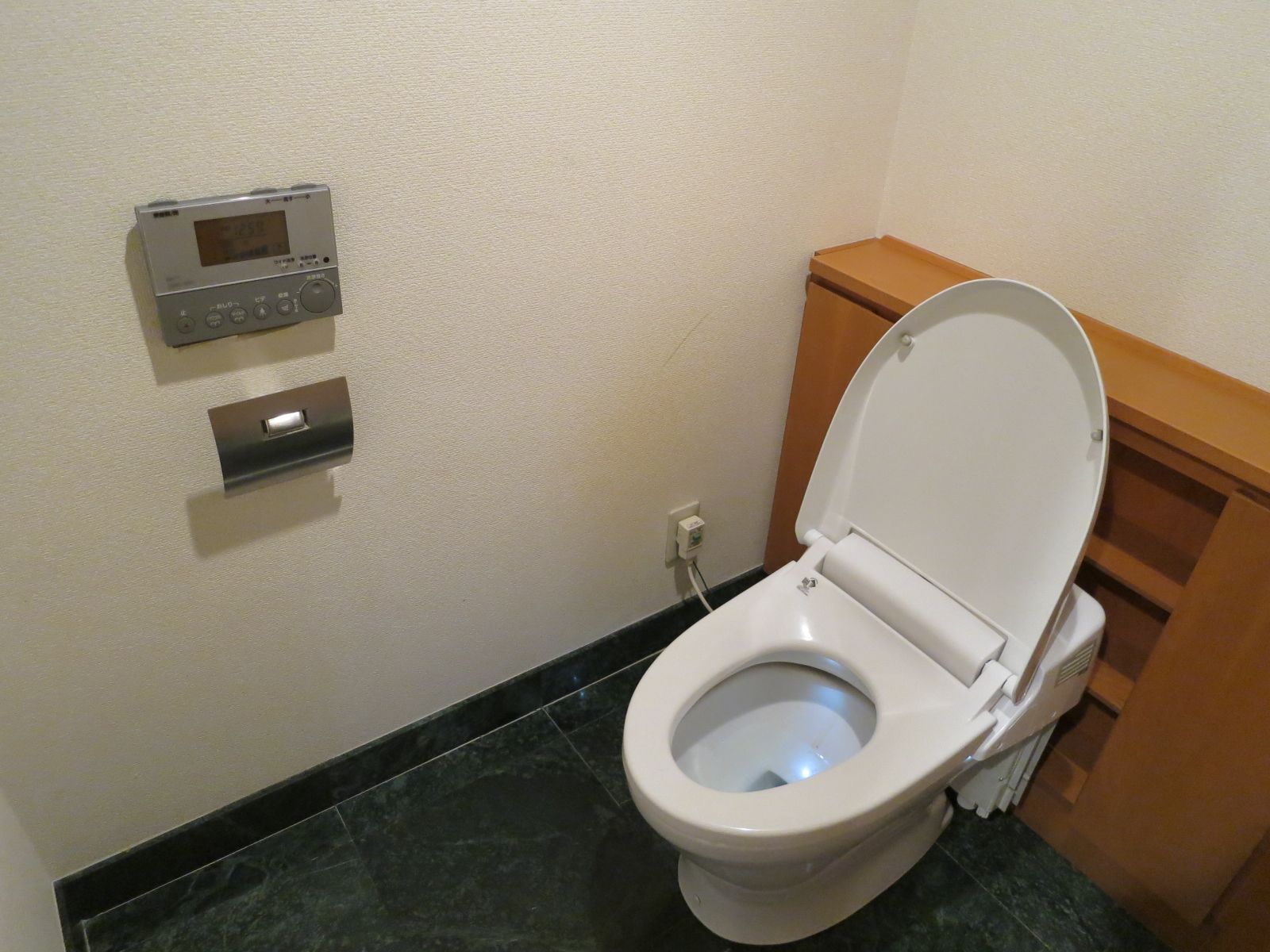 トイレ個室