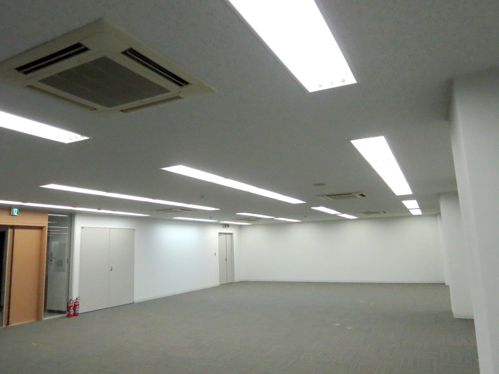 オフィス室内参考画像（地下1階）
