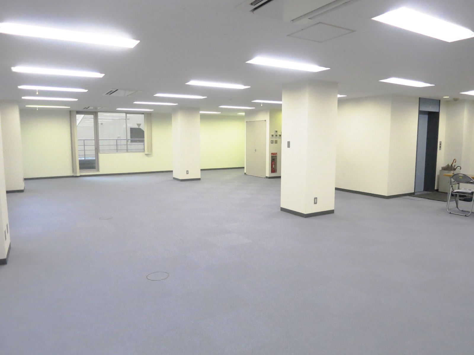 別角度の様子