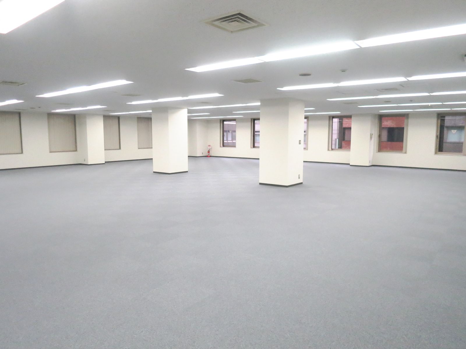 別角度の様子