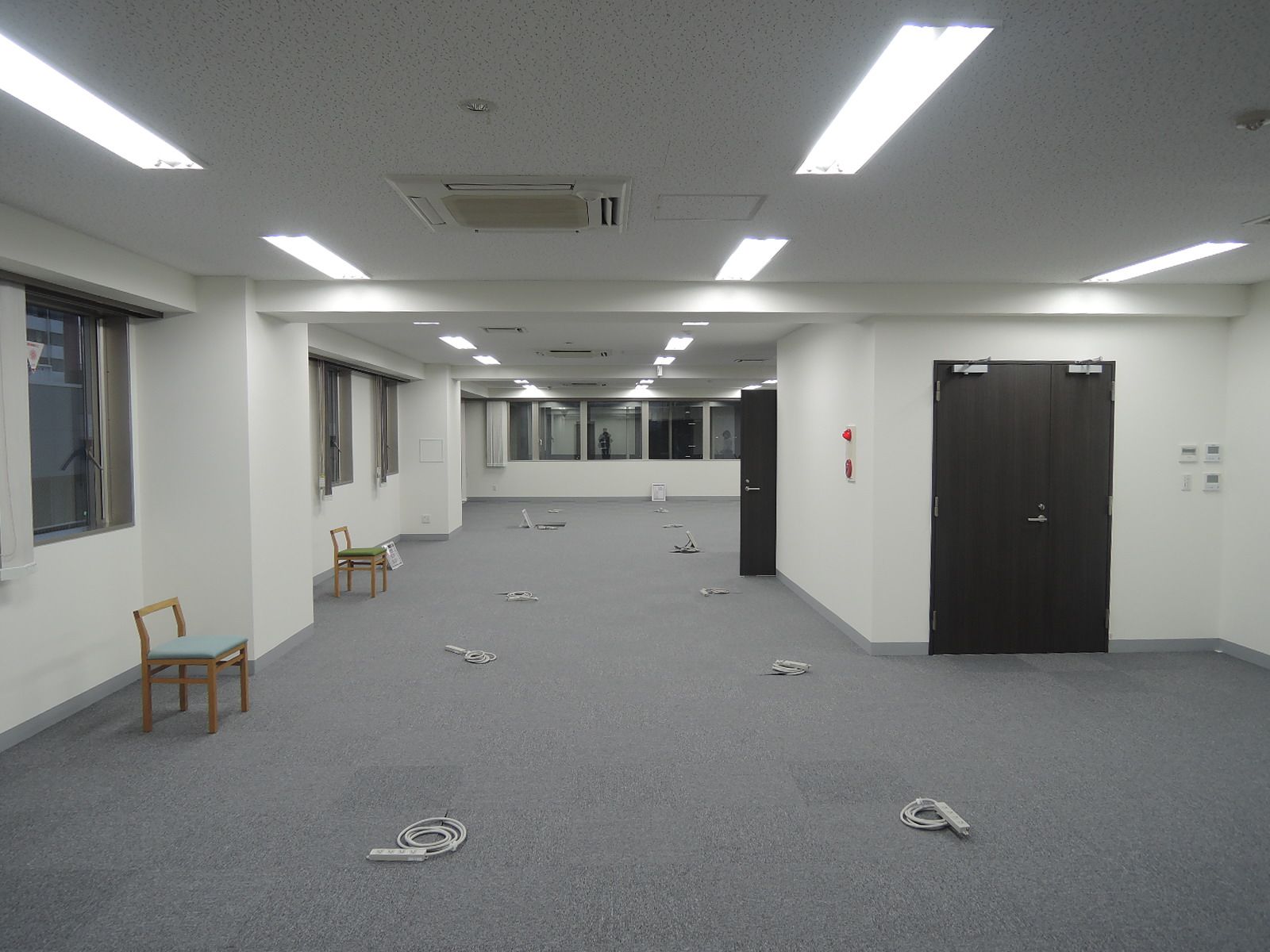 別角度の様子