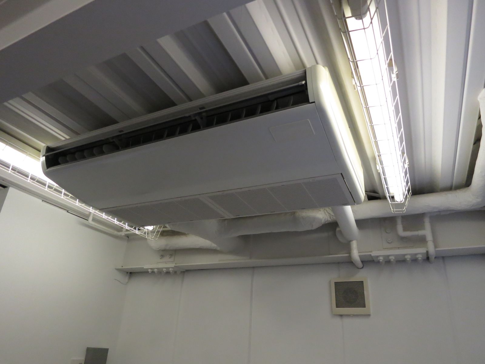 空調機器