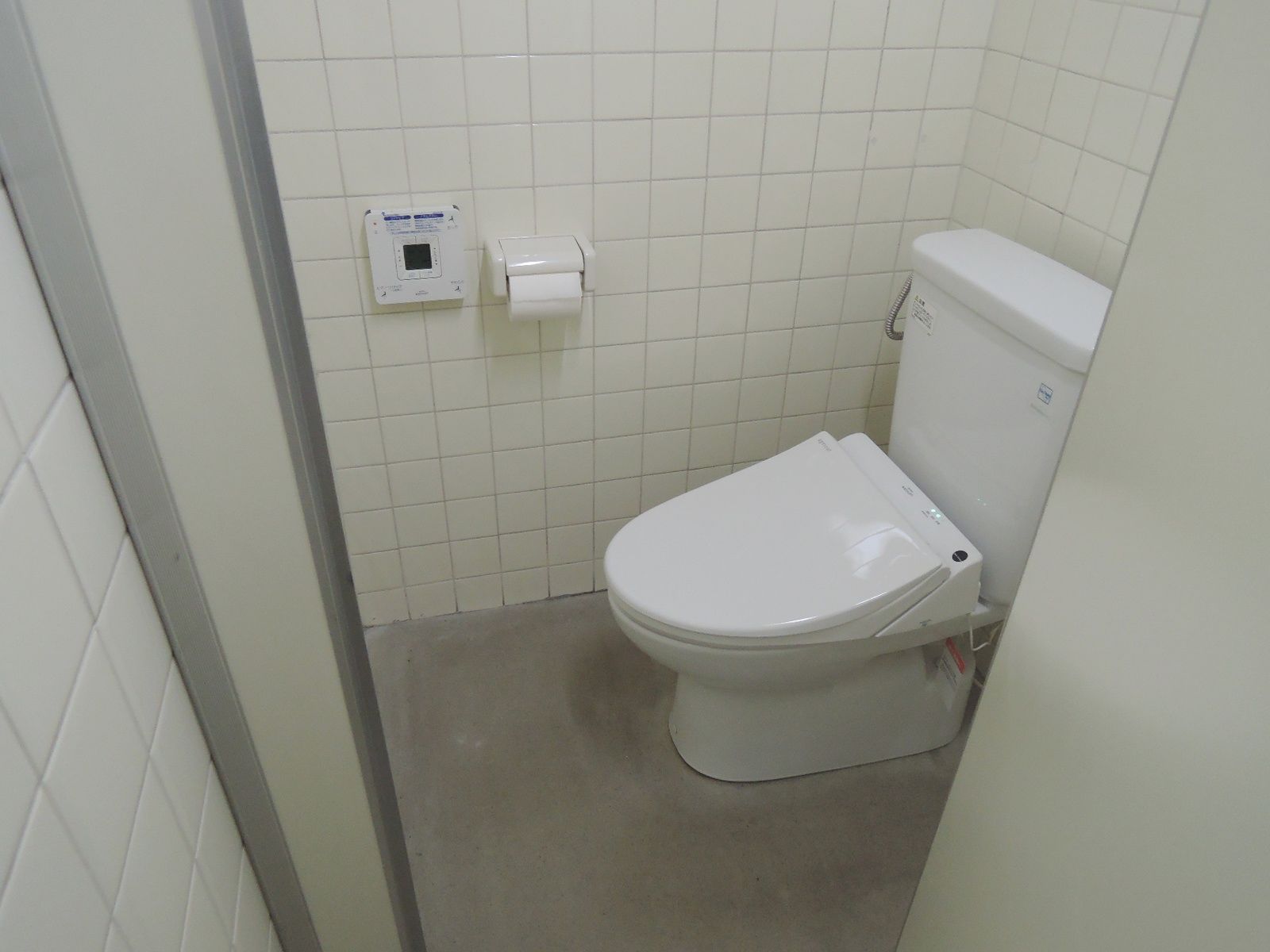 トイレ個室