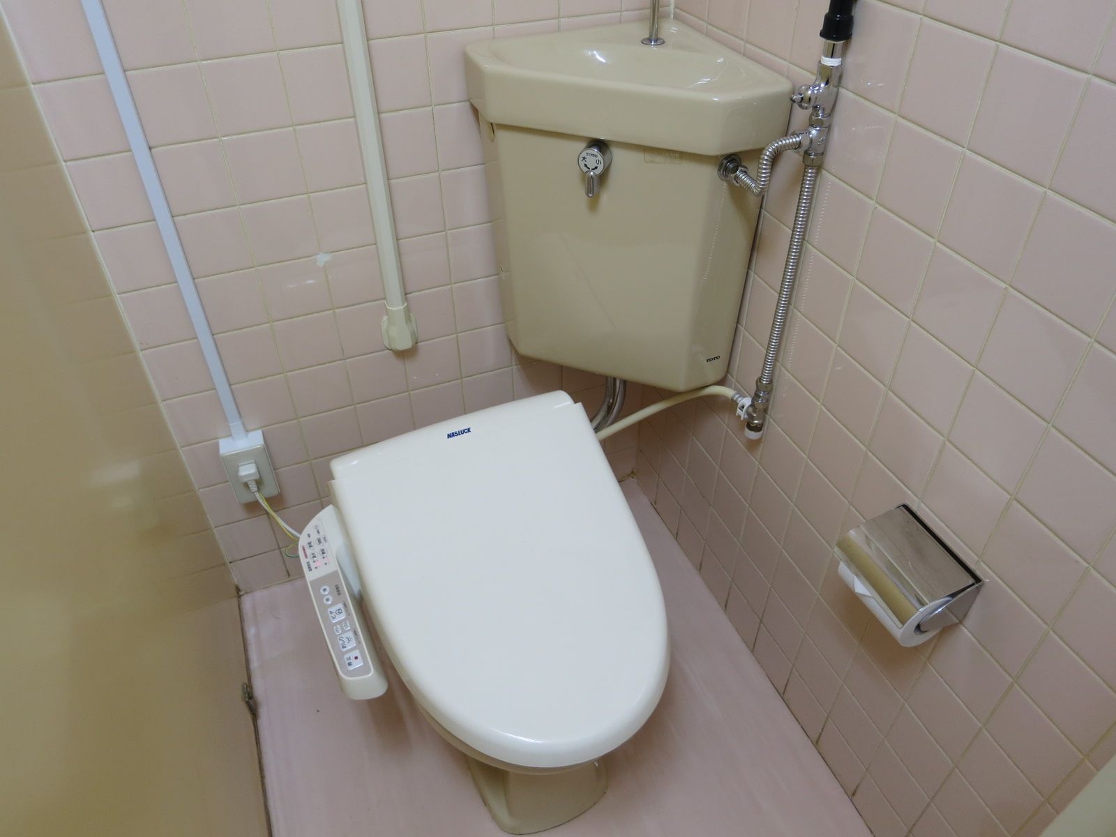 トイレ個室