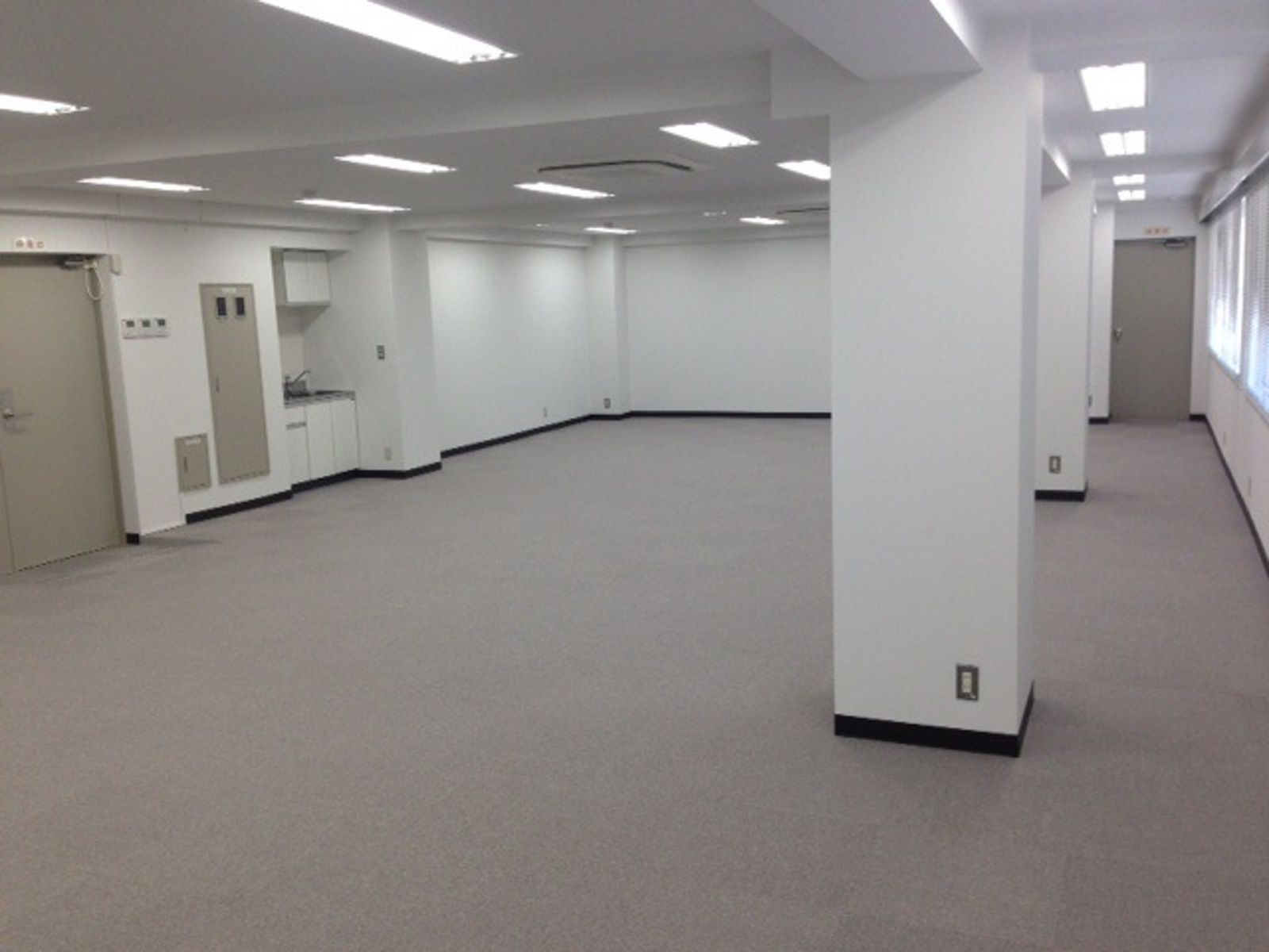 別角度の様子