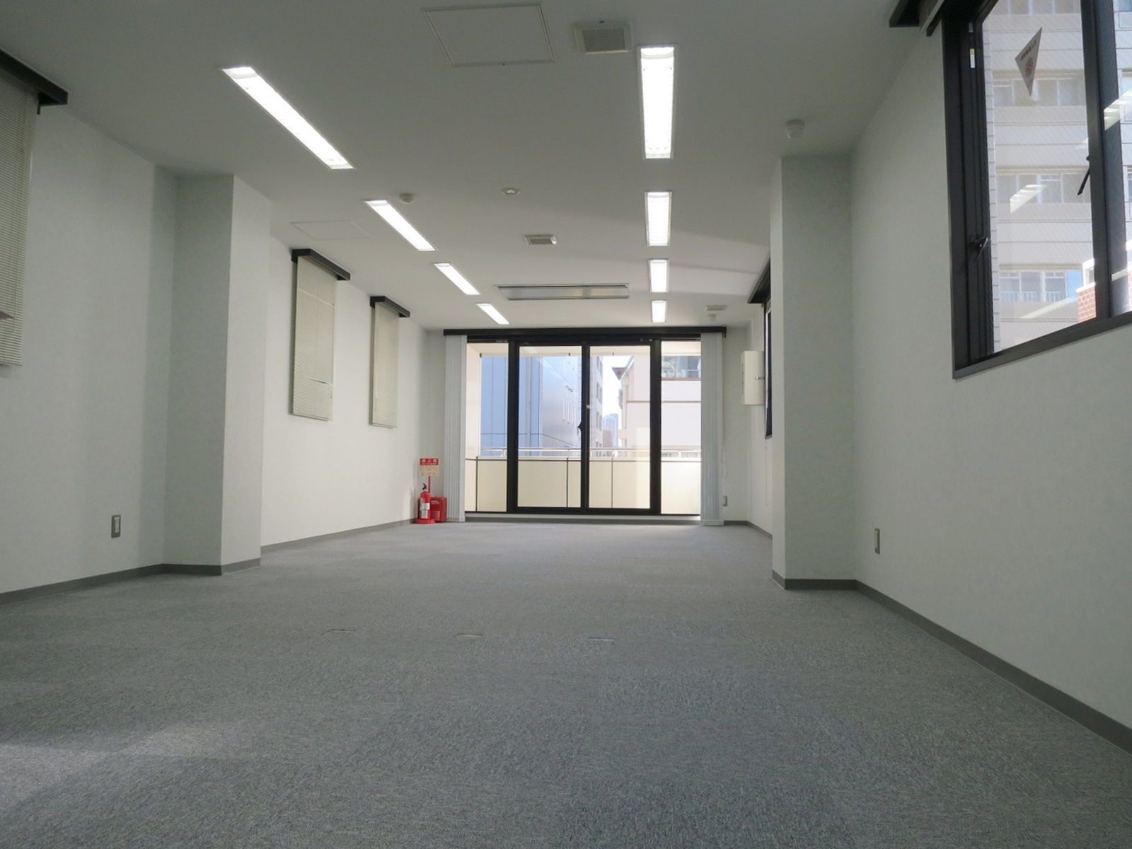 オフィス室内参考画像(5階)