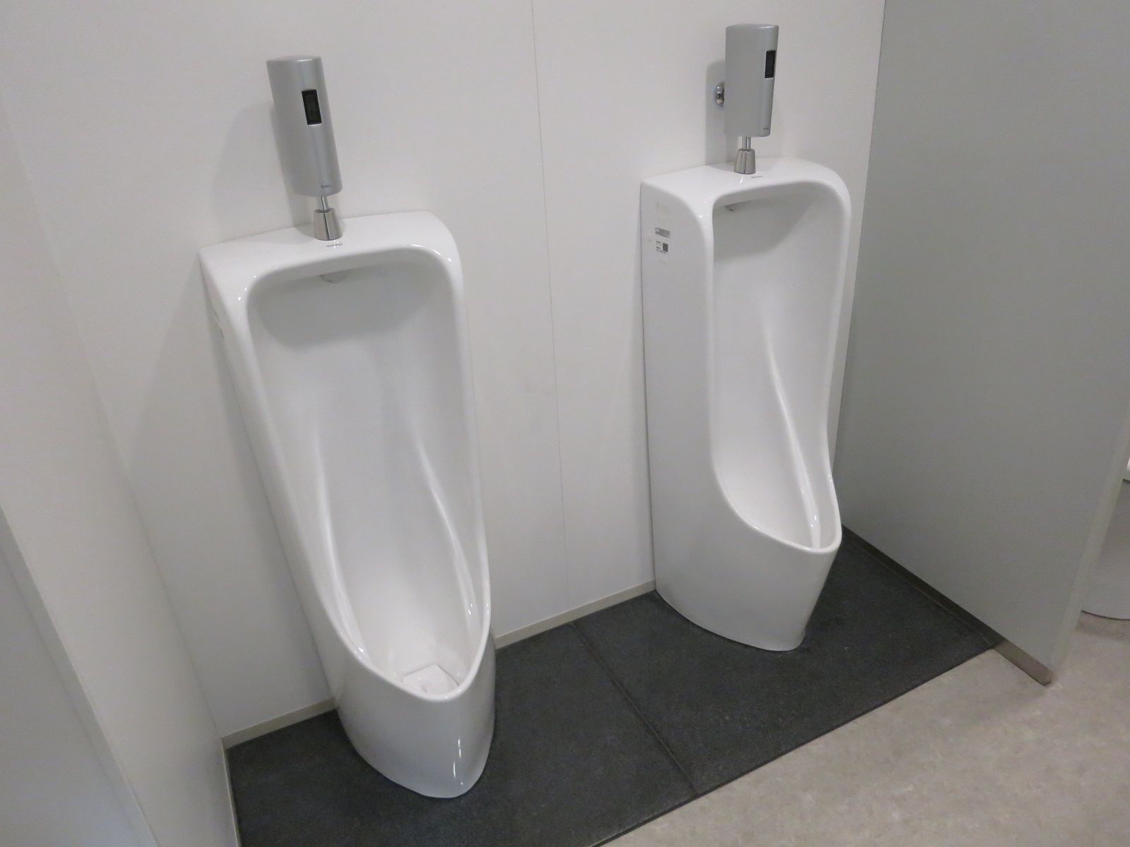 男性用お手洗い