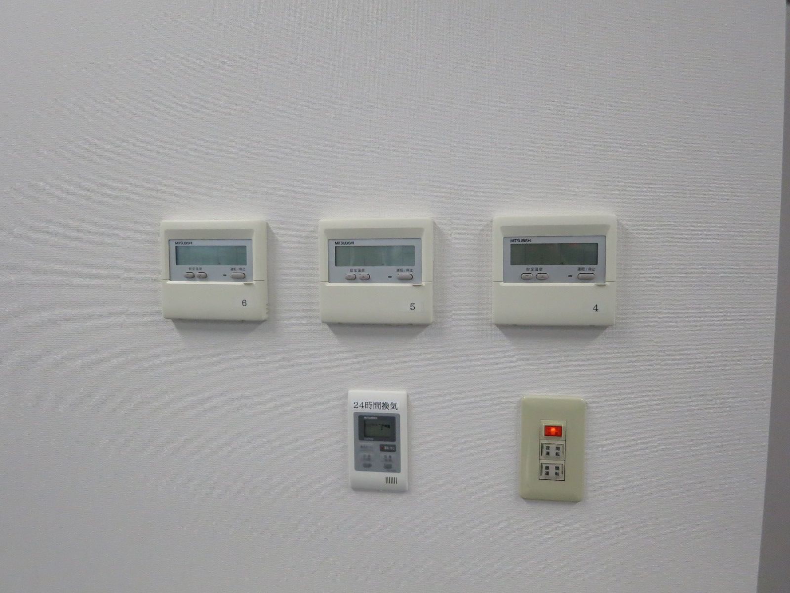空調のスイッチ