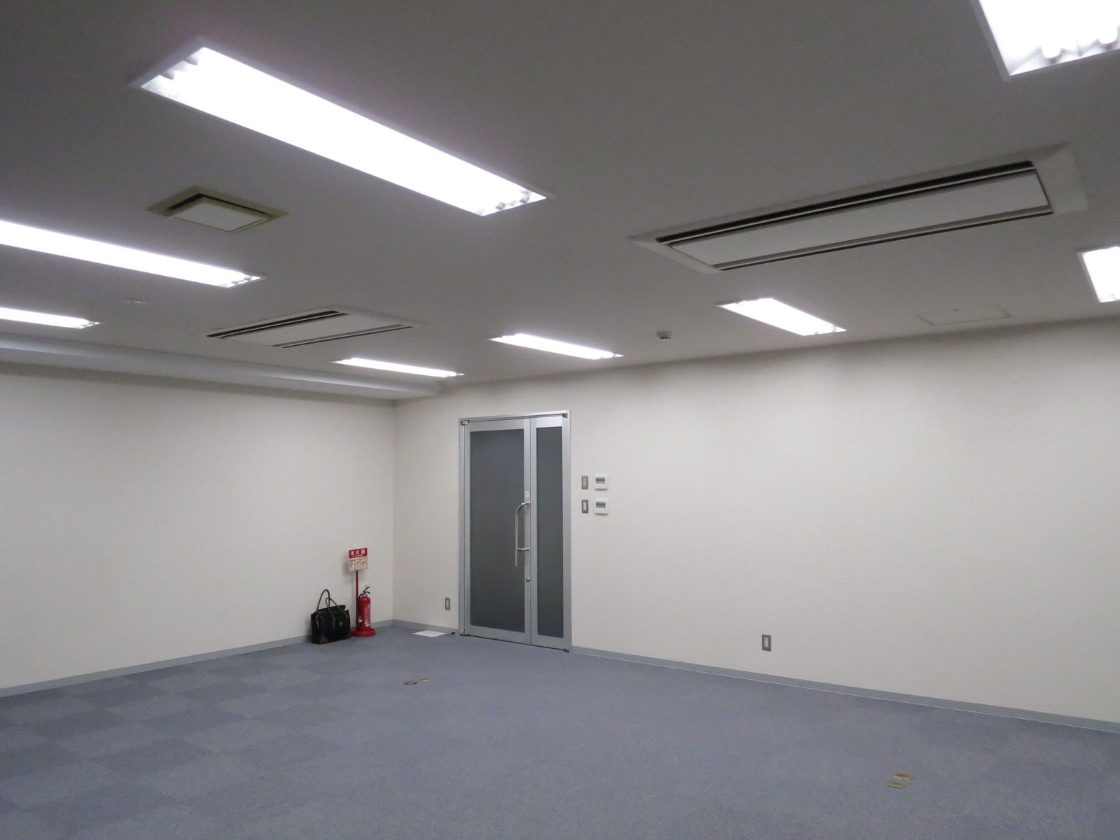 別角度からの様子