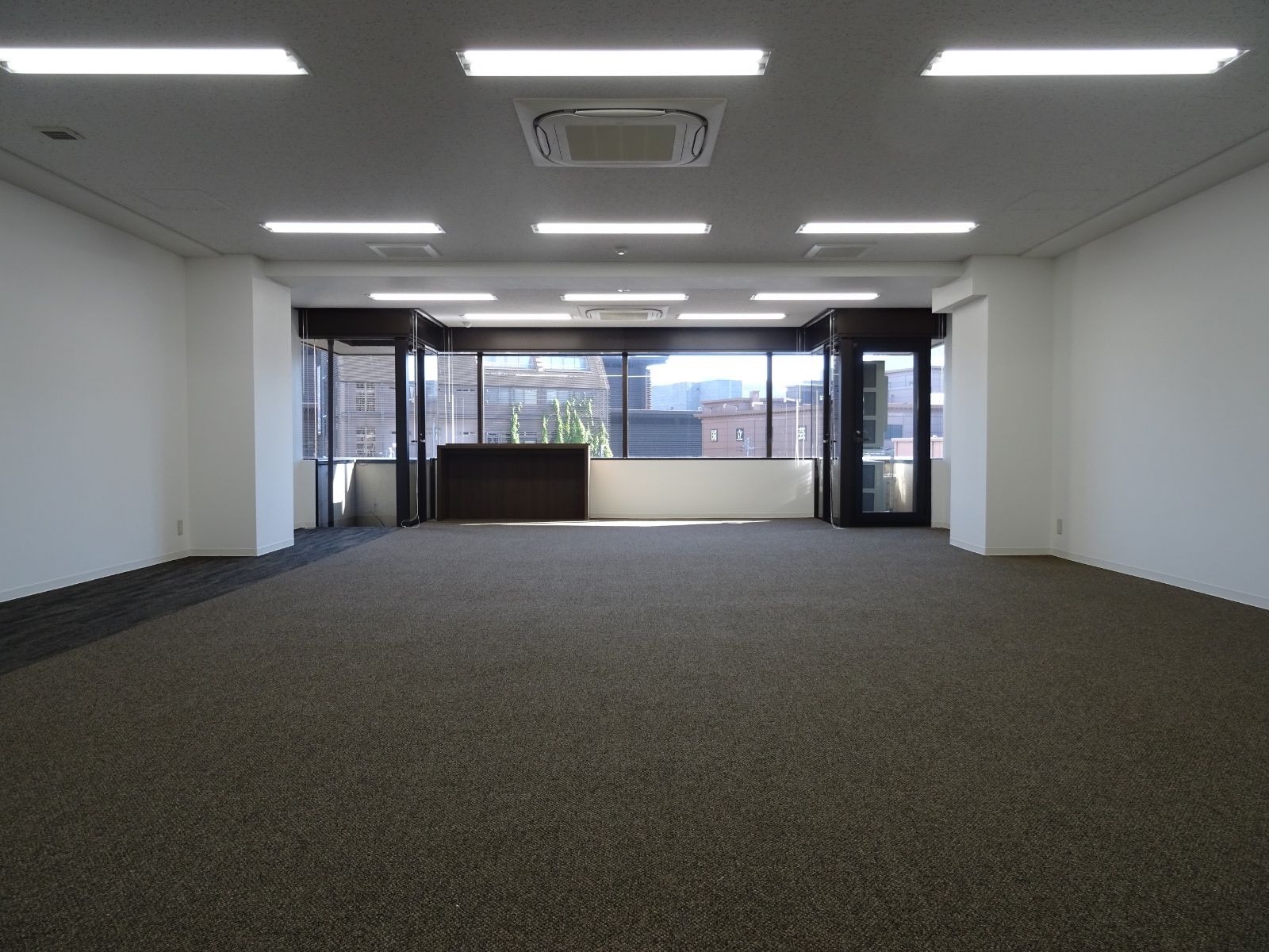 オフィス室内参考画像(5階)