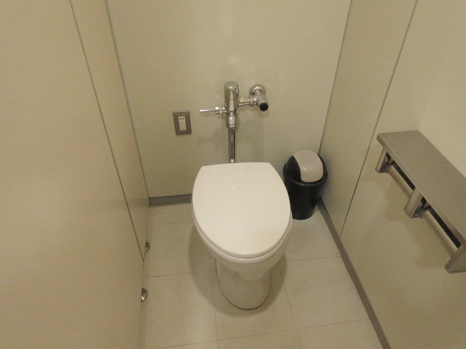 トイレ個室