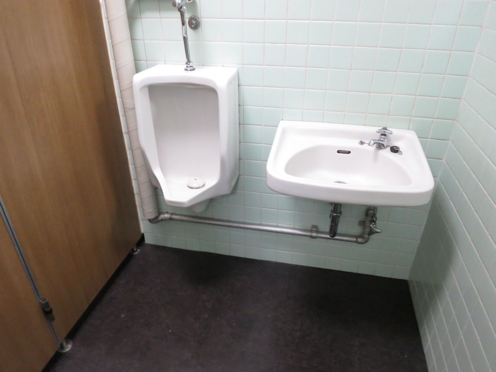 男女別トイレ完備