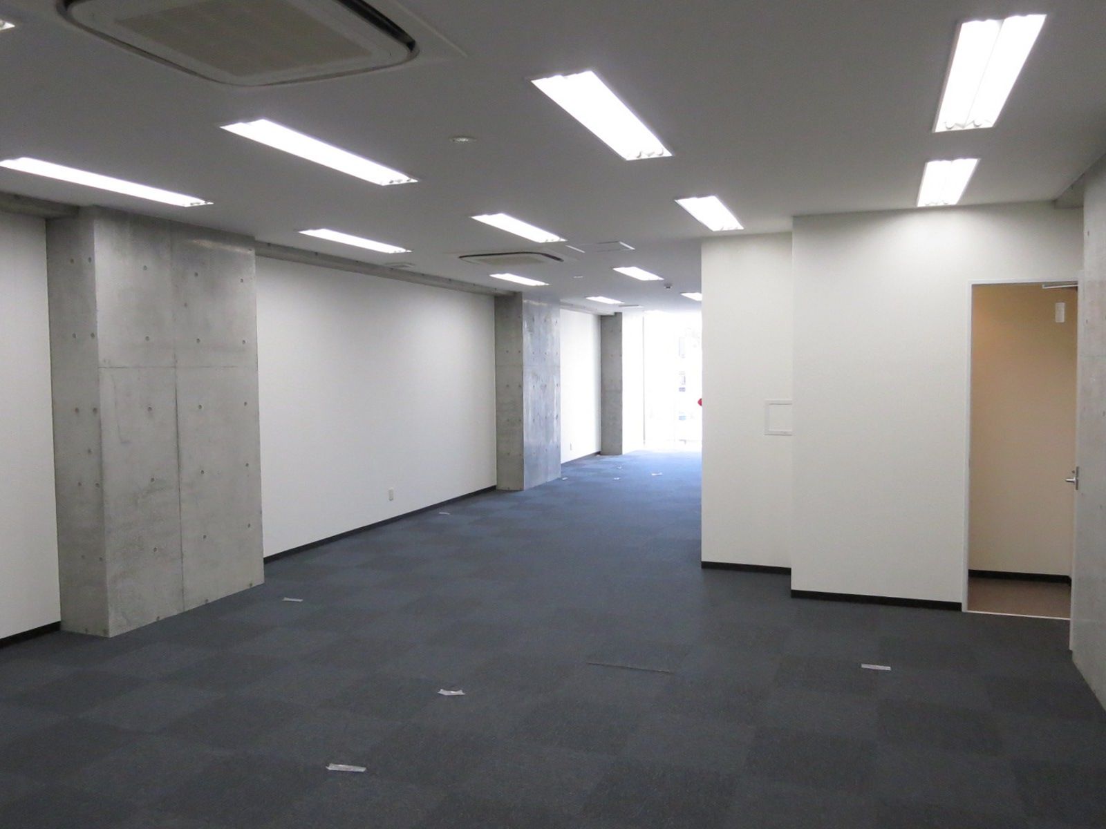 オフィス室内参考画像(5階)