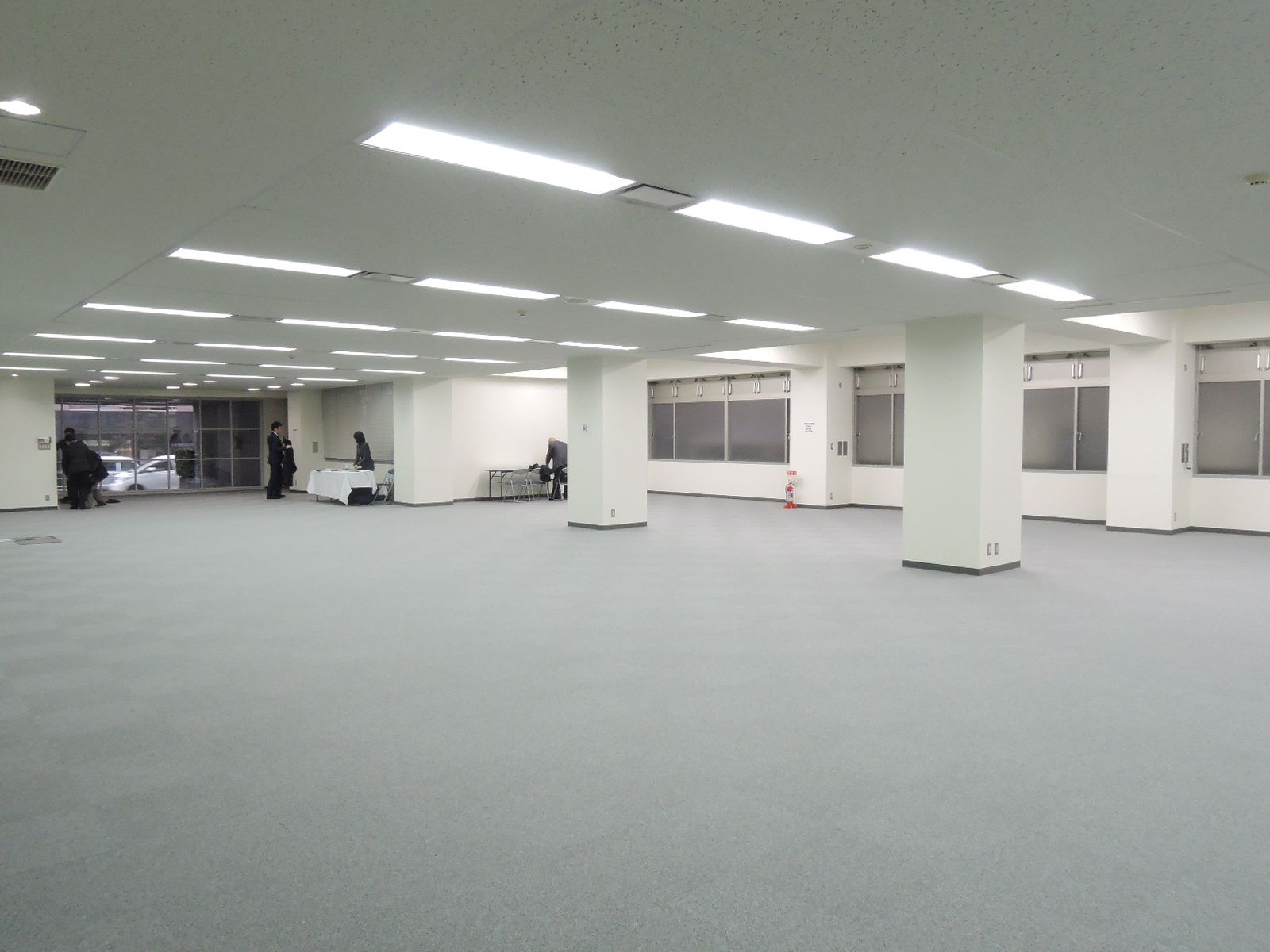 オフィス室内参考画像（※1階）