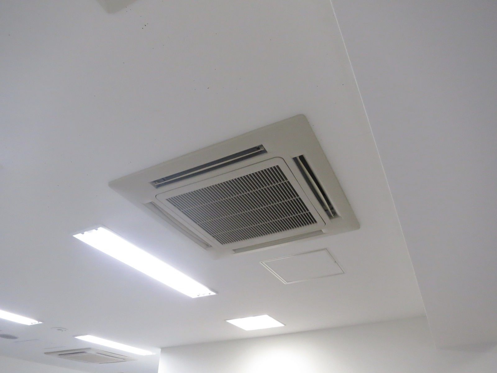 空調