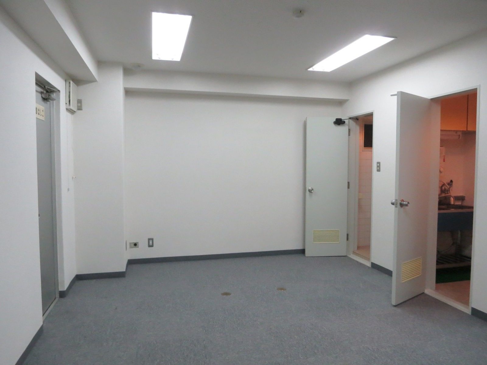 室内の様子