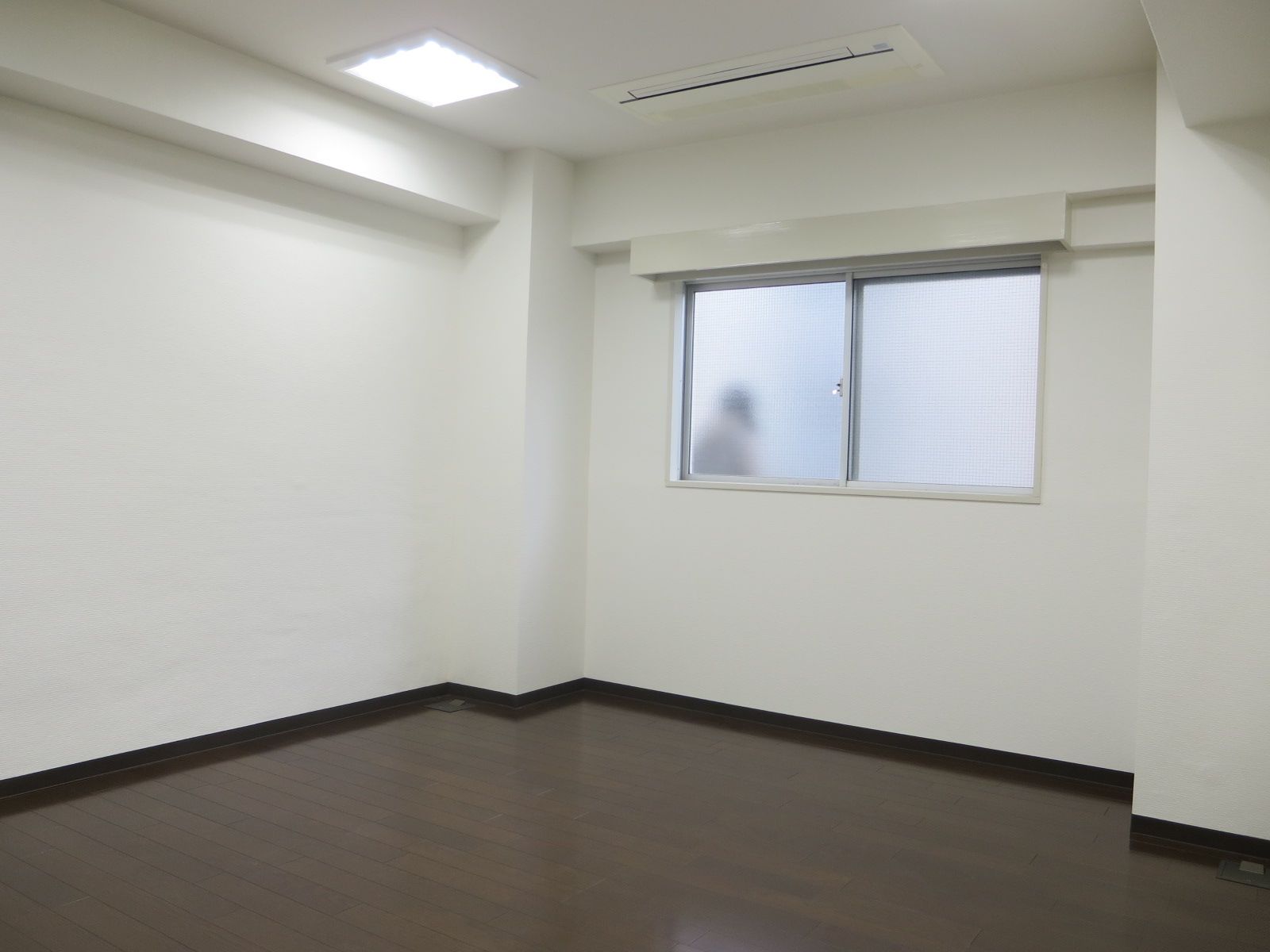 コンパクトな空間