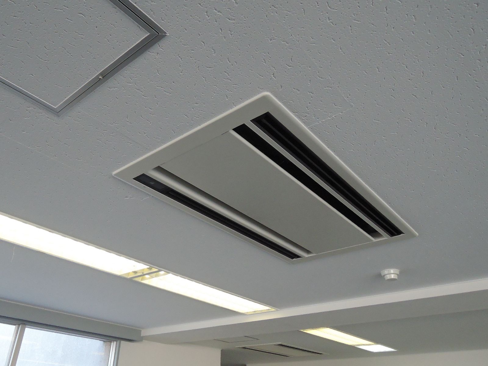 空調