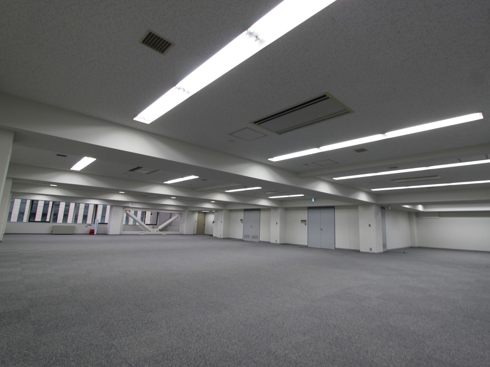 オフィス室内参考画像（6階）