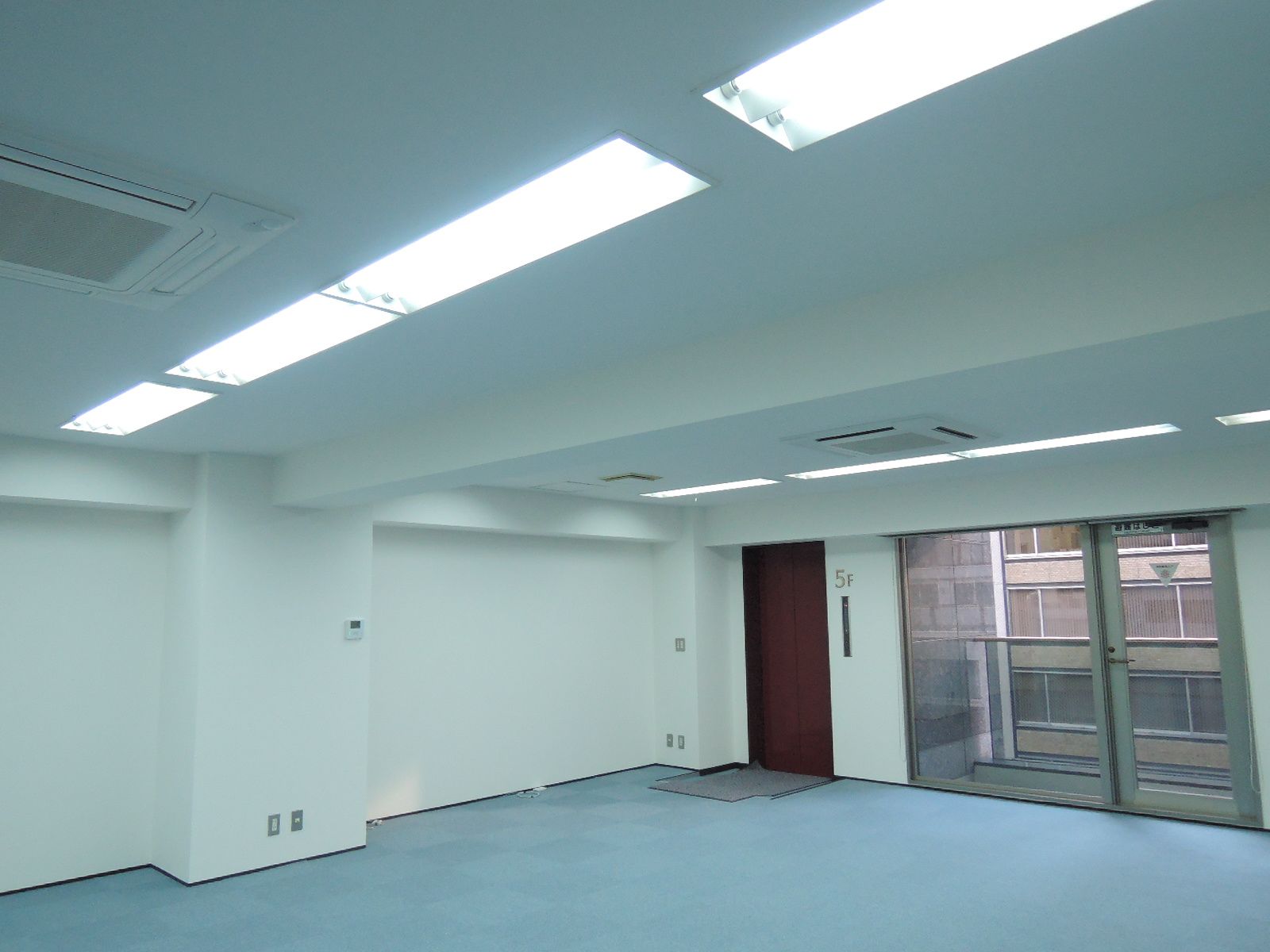 オフィス室内参考画像（5階）