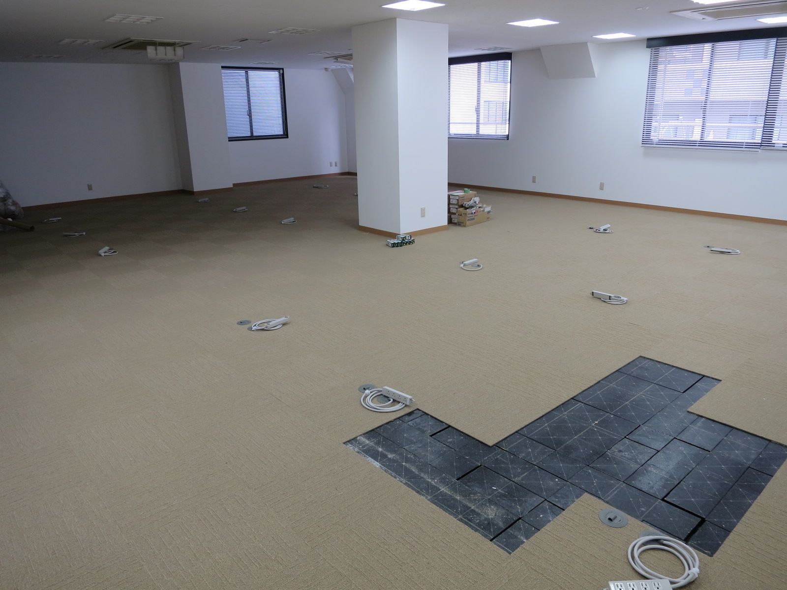 オフィス室内参考画像（※7階）