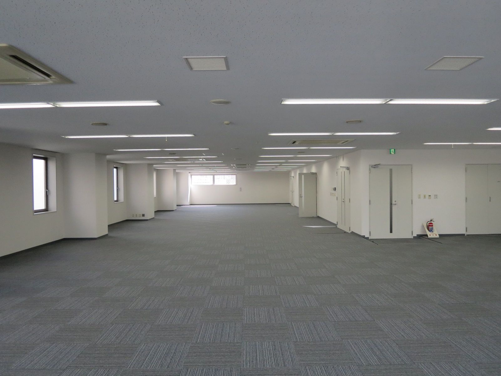 オフィス室内参考画像（5階）