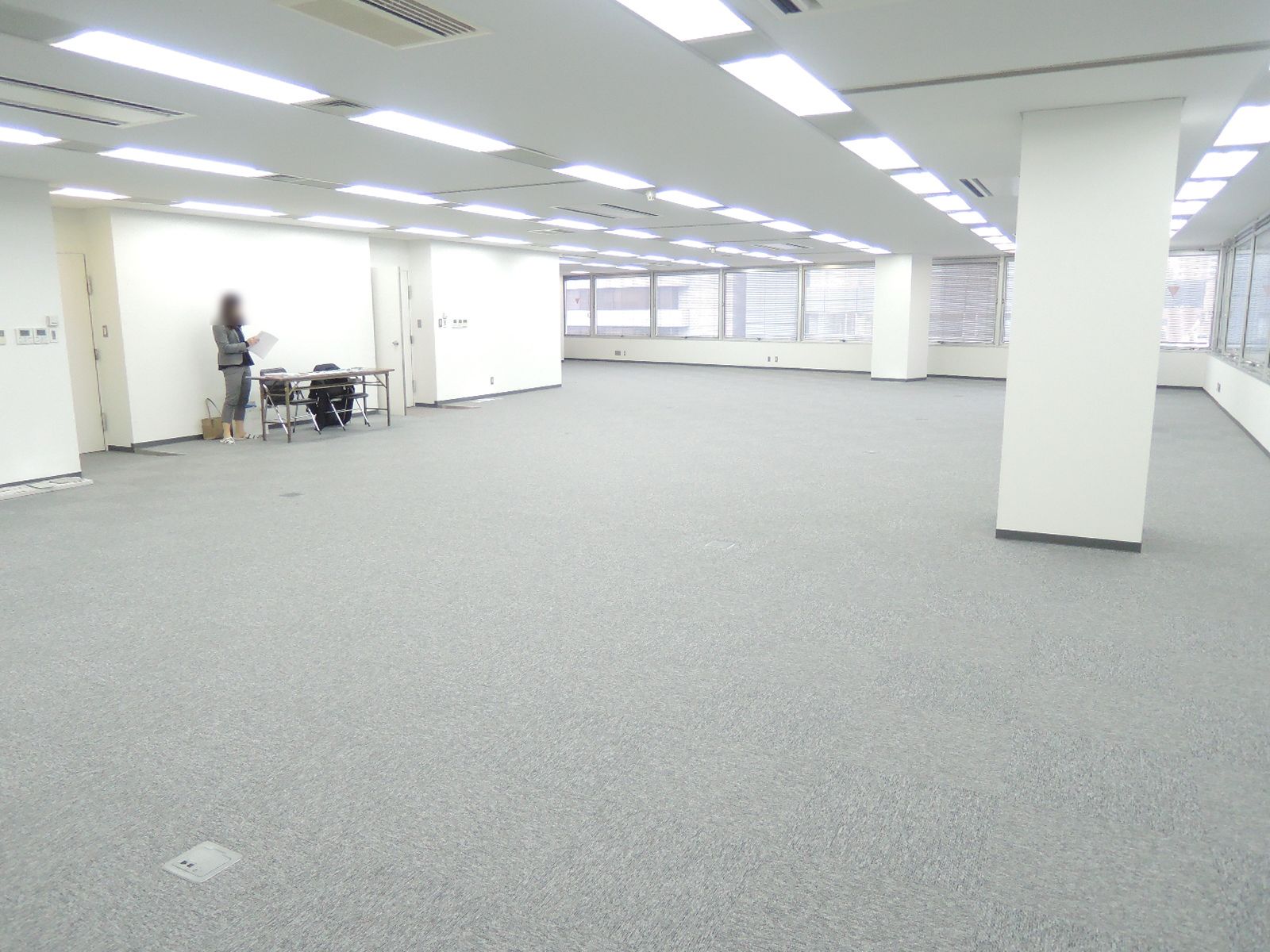 窓面が多く明るい印象