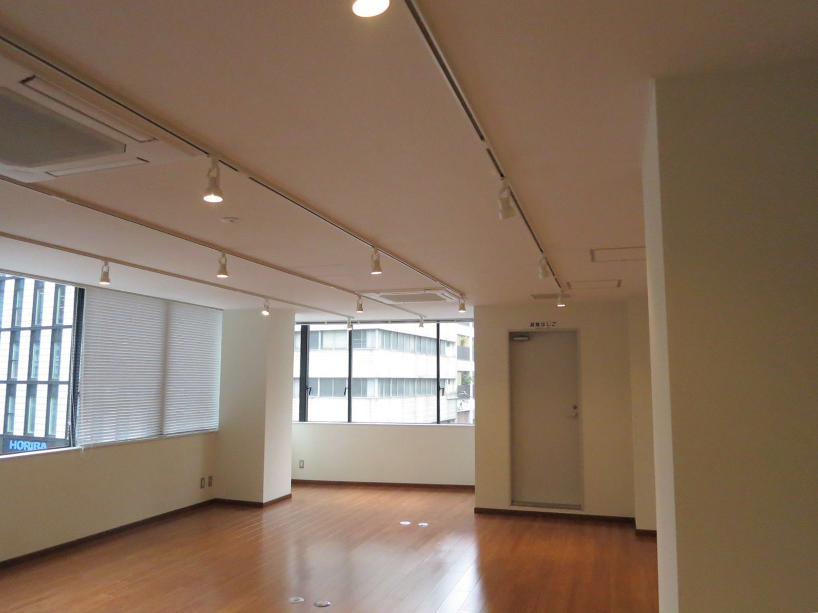 オフィス室内参考画像（3階）