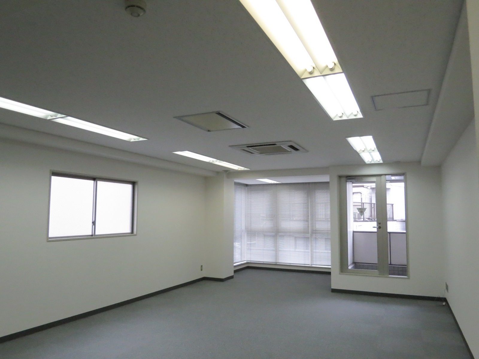 オフィス室内参考画像（8階）