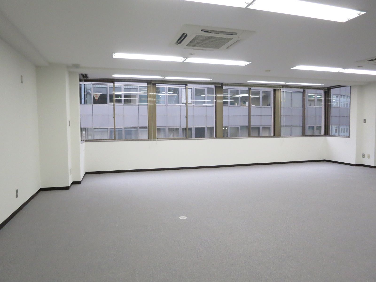 オフィス室内参考画像（6階）