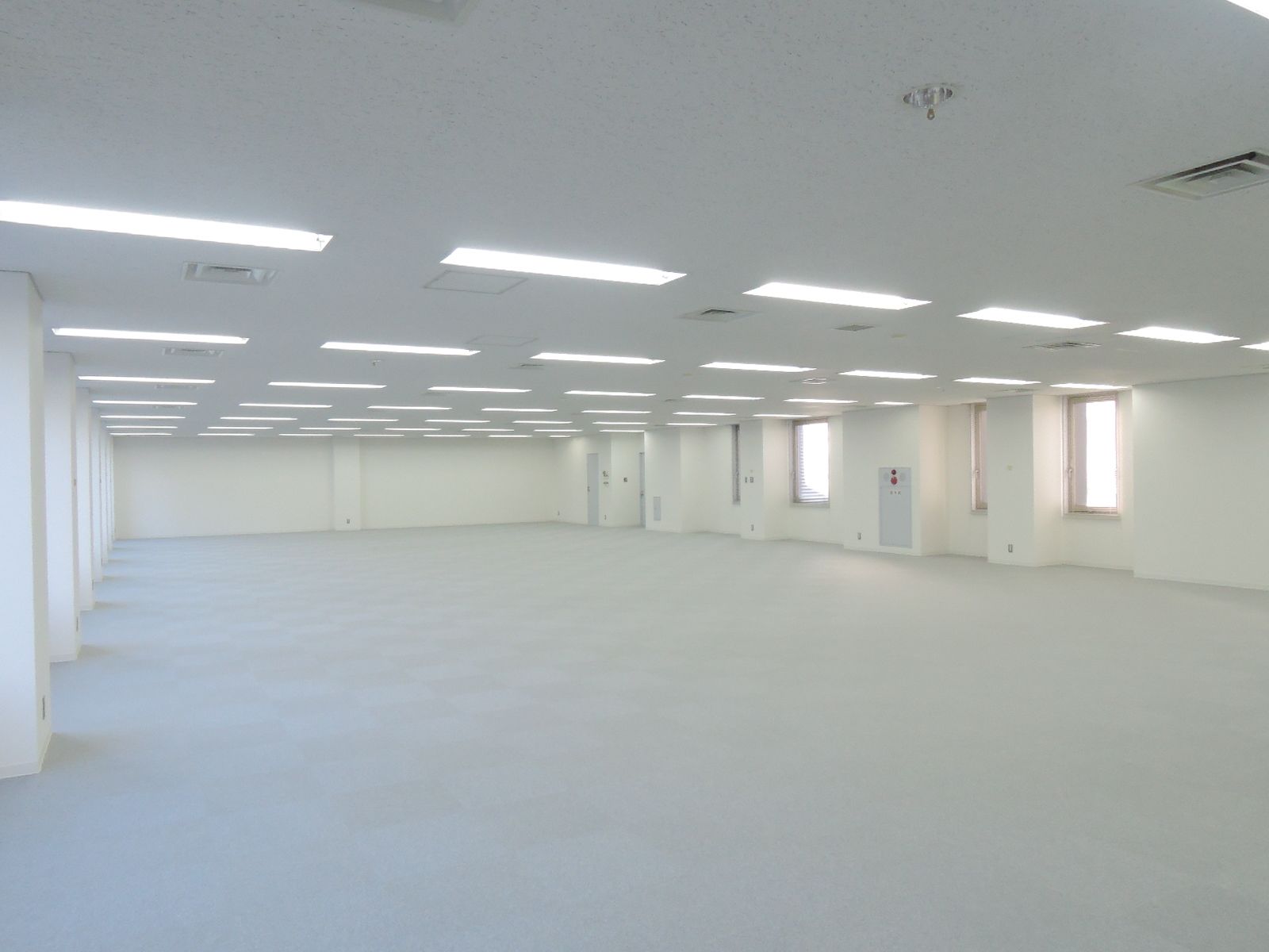 オフィス室内参考画像（5階）