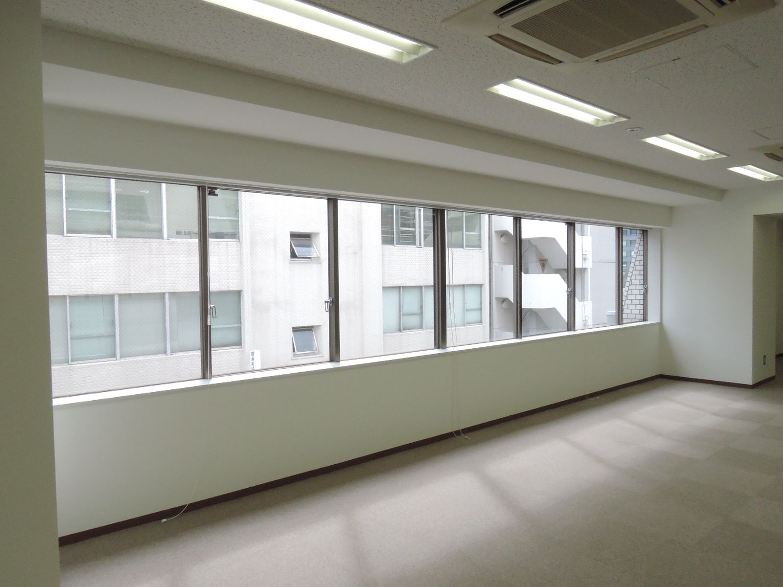 大きめの窓