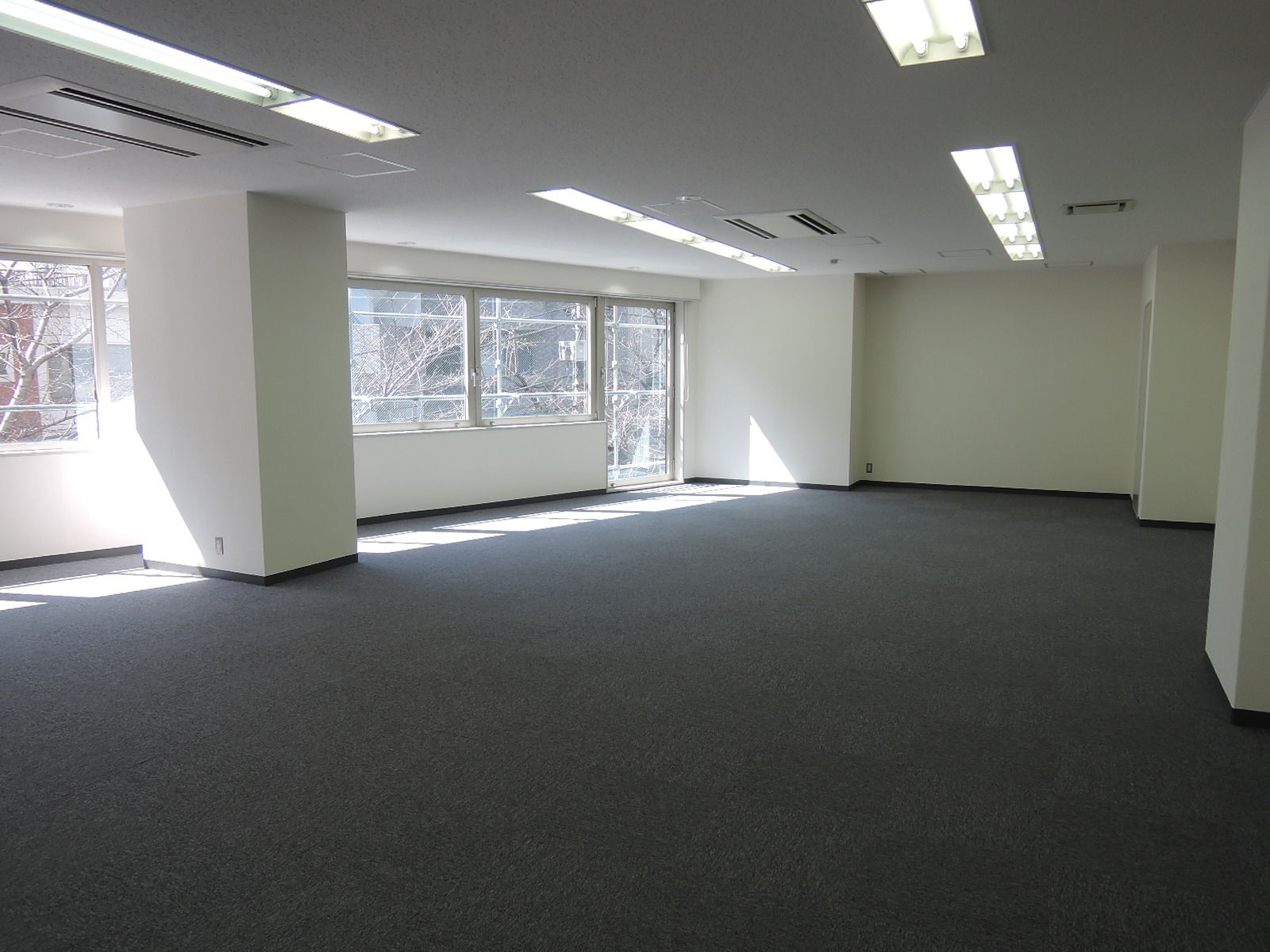 オフィス室内参考画像（3階）