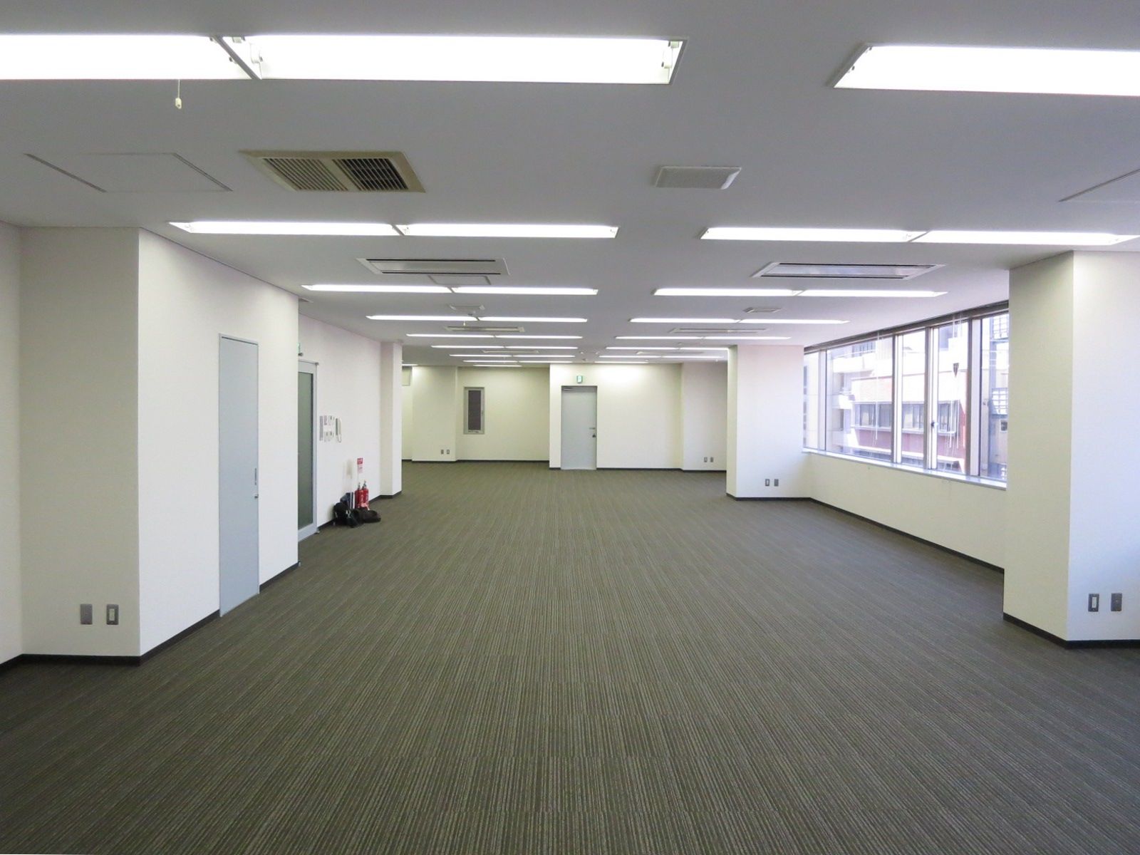 オフィス室内参考画像（5階）
