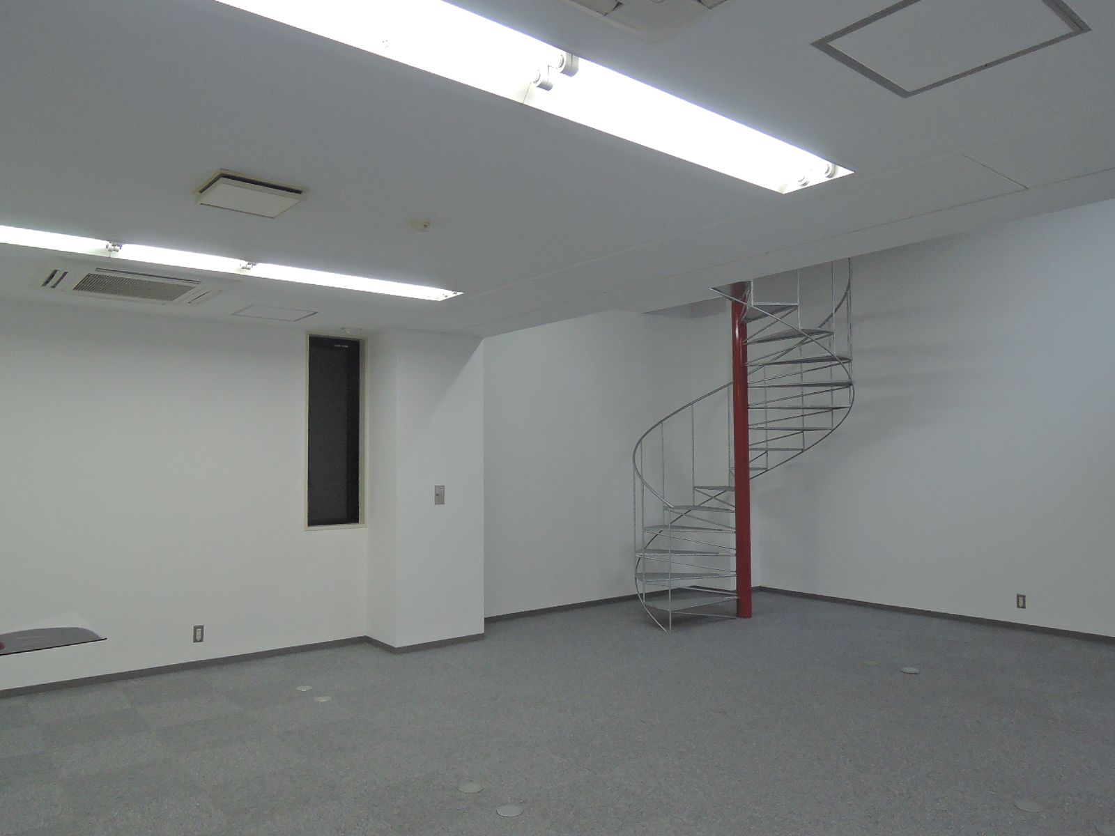 オフィス室内参考画像（1階）