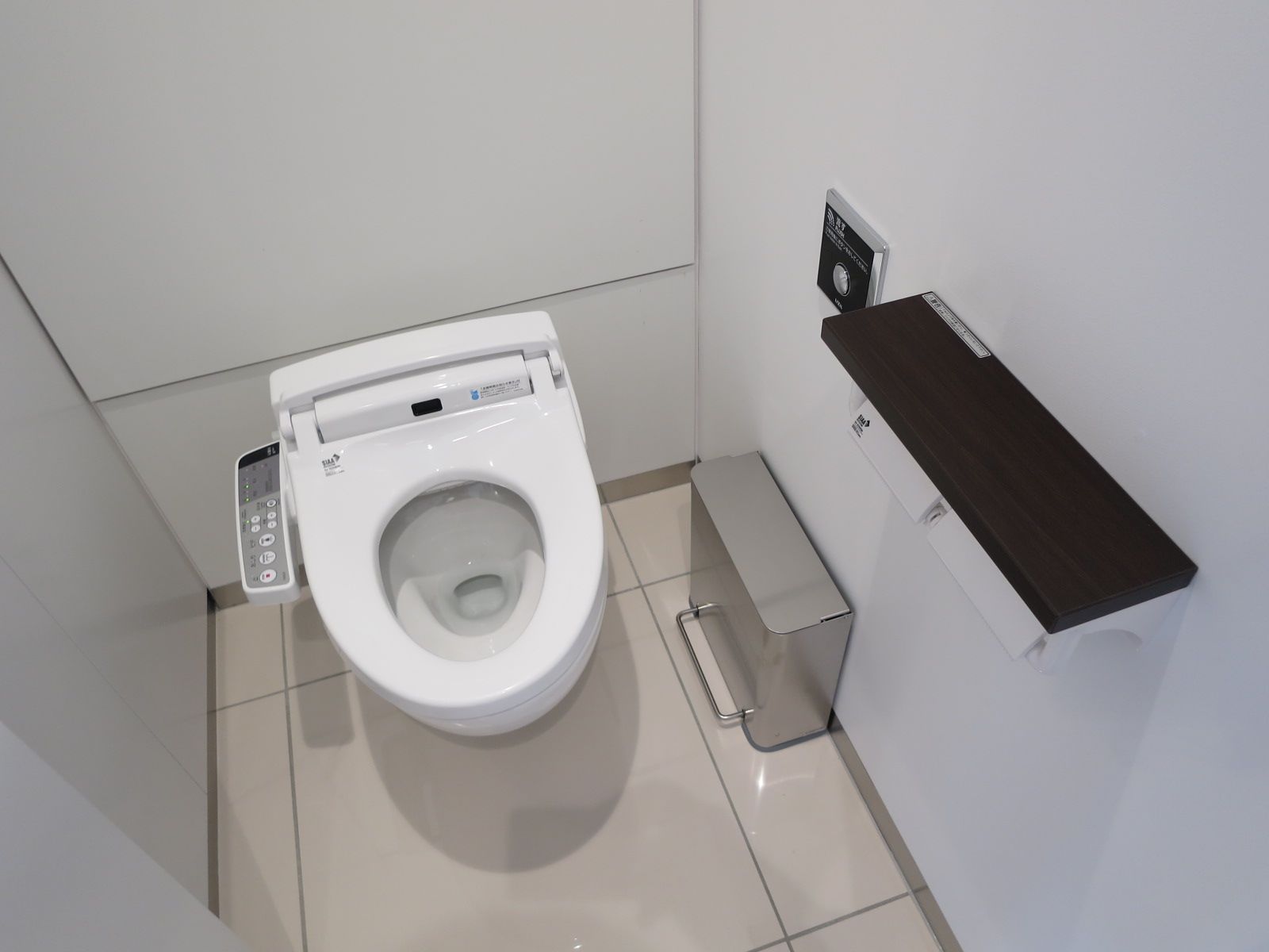 トイレ個室