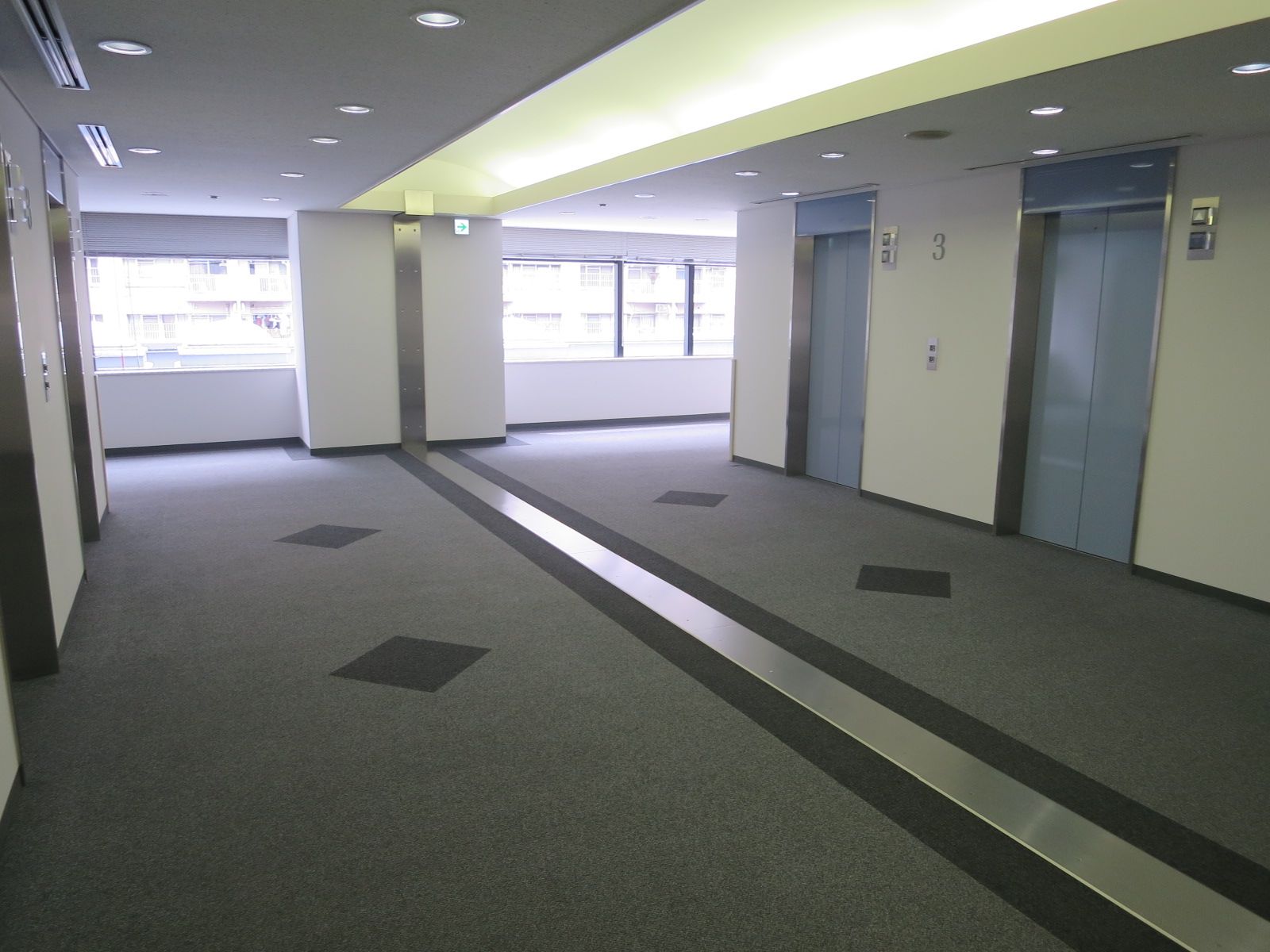 エレベーターホール