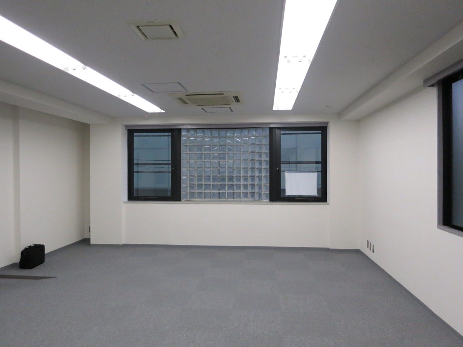 別角度の様子