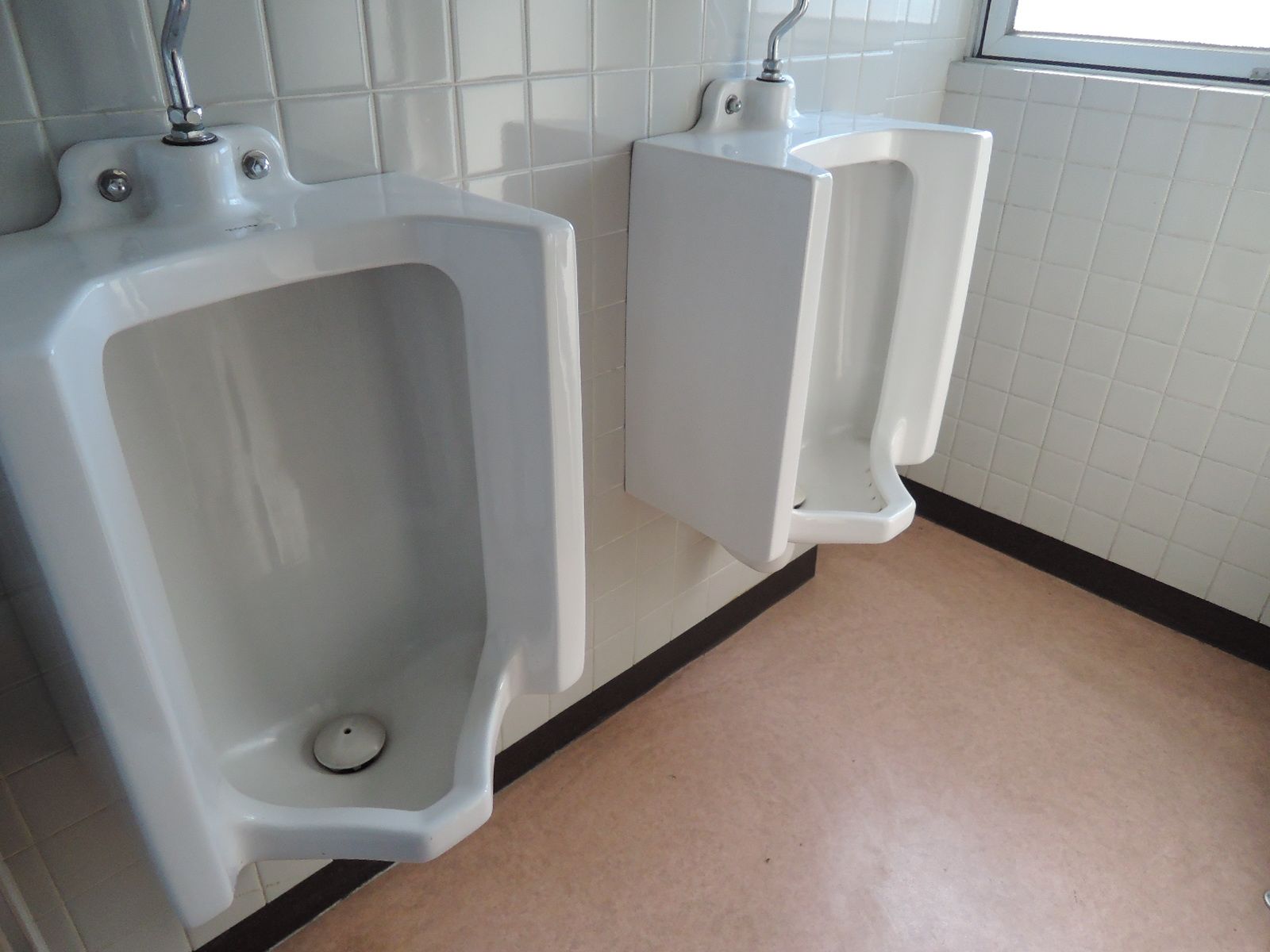 男性用トイレ