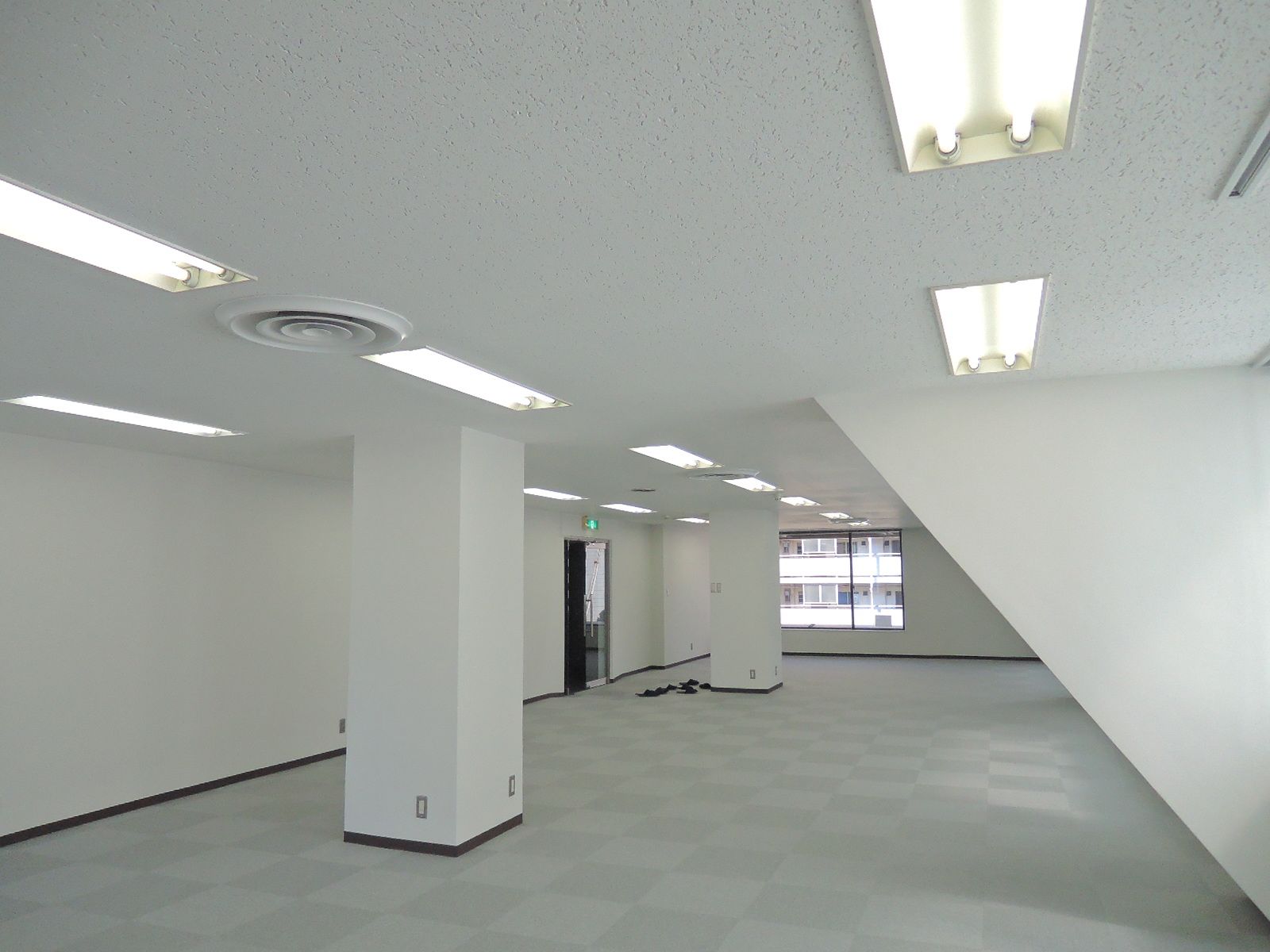 オフィス室内参考画像（7階）