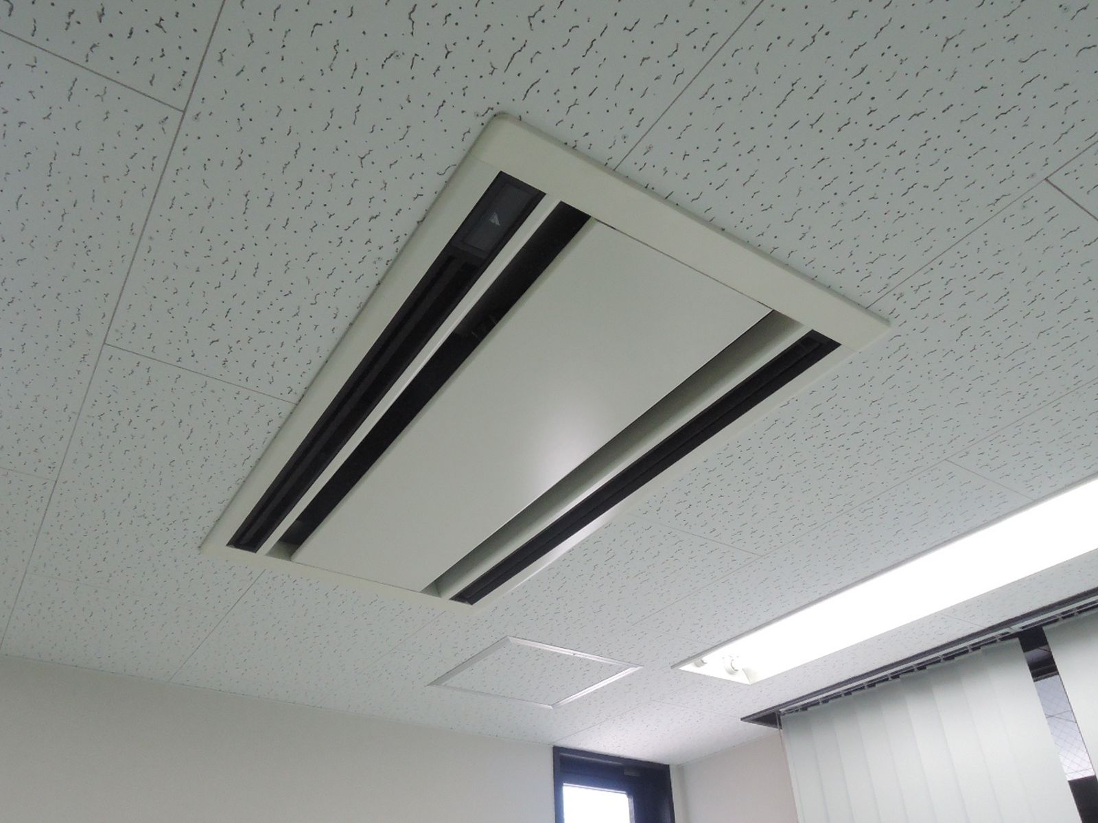 空調吹き出し口