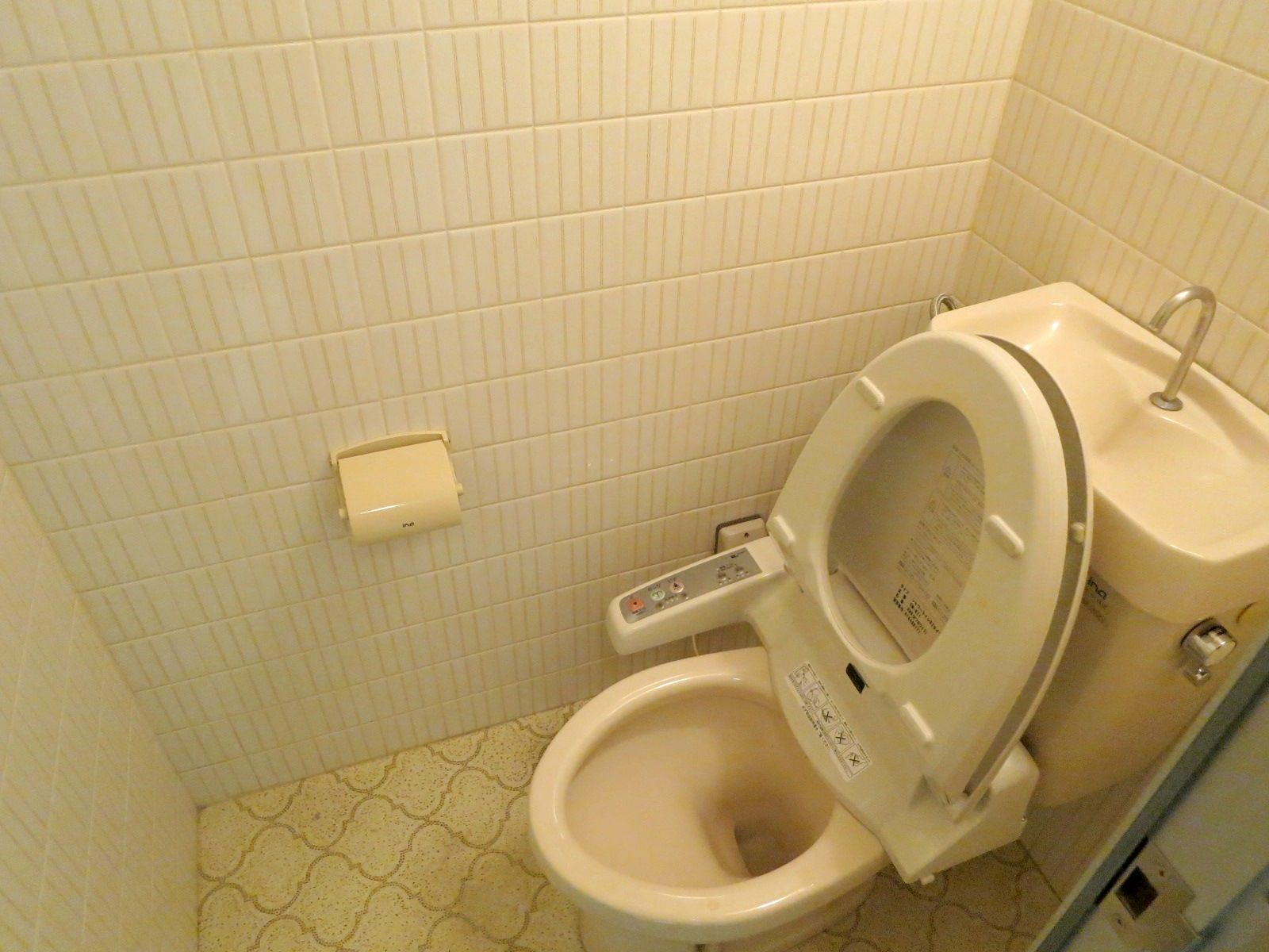 トイレ個室