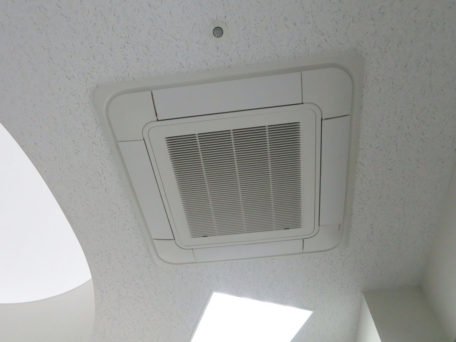 空調吹き出し口