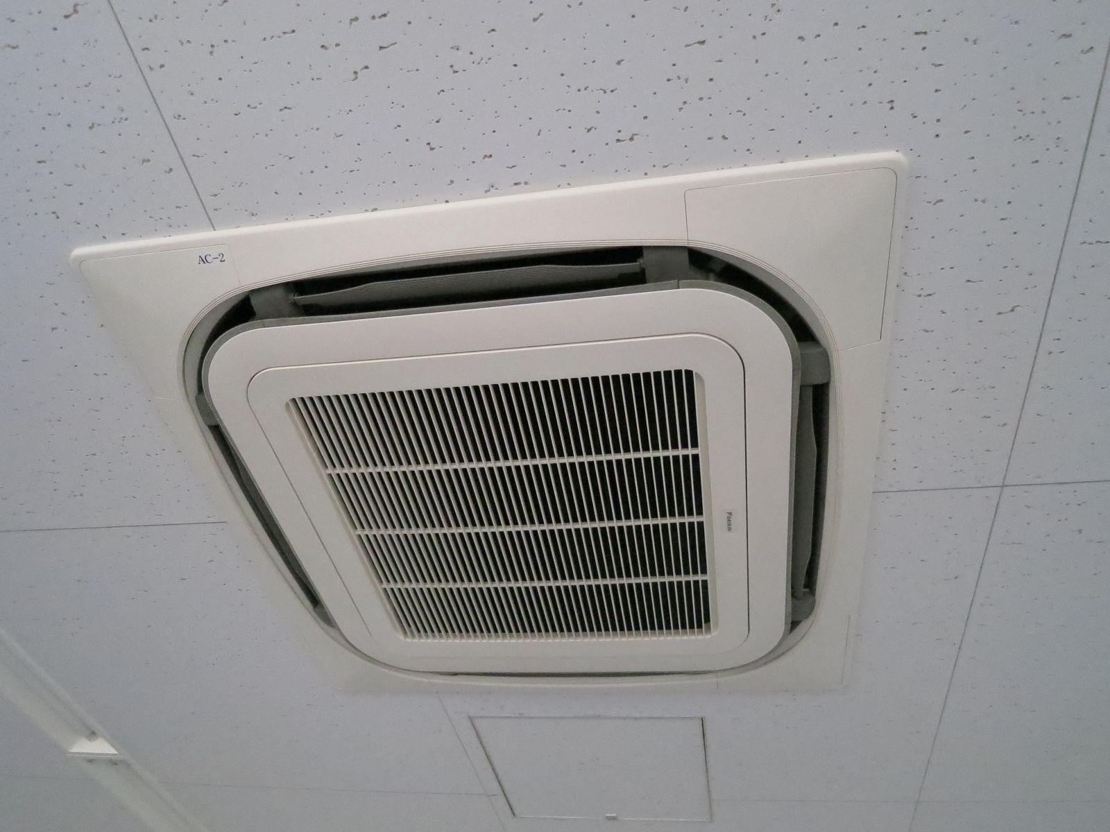 空調吹き出し口