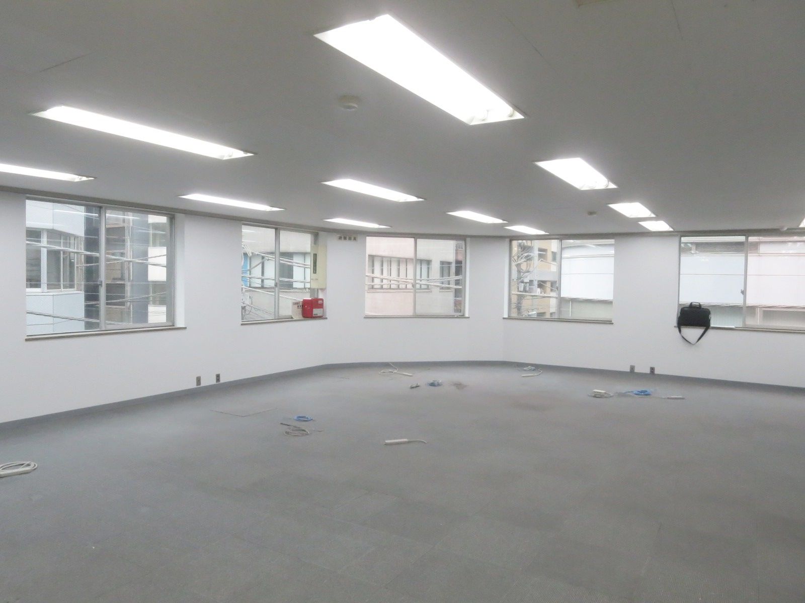 オフィス室内参考画像（3階）